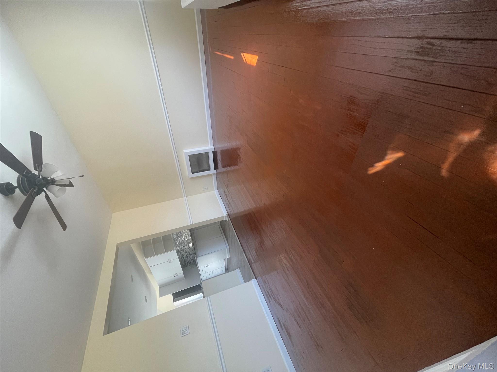 #2 photo, 412 37th Street, Babylon , NY 11757