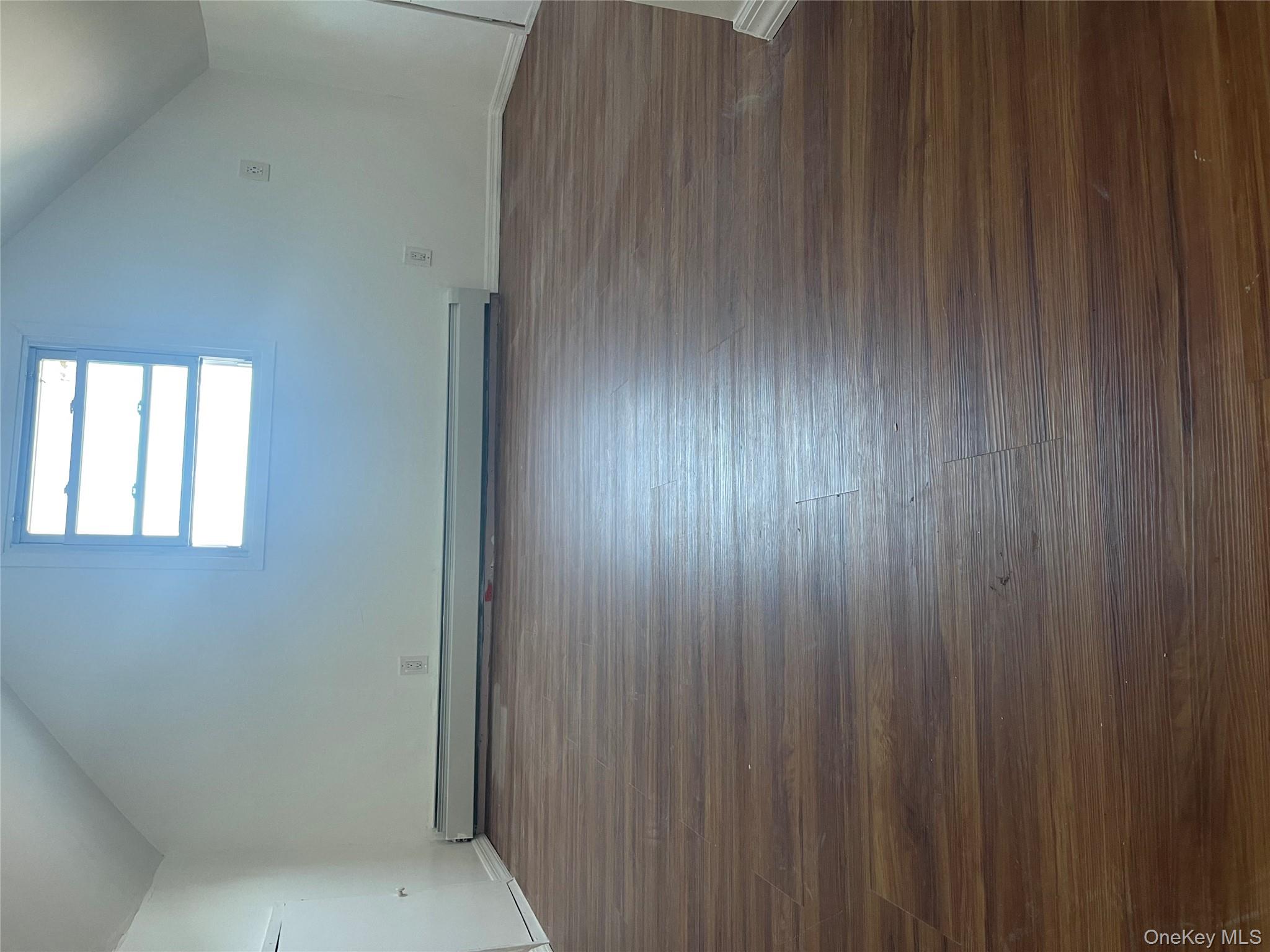 #9 photo, 412 37th Street, Babylon , NY 11757