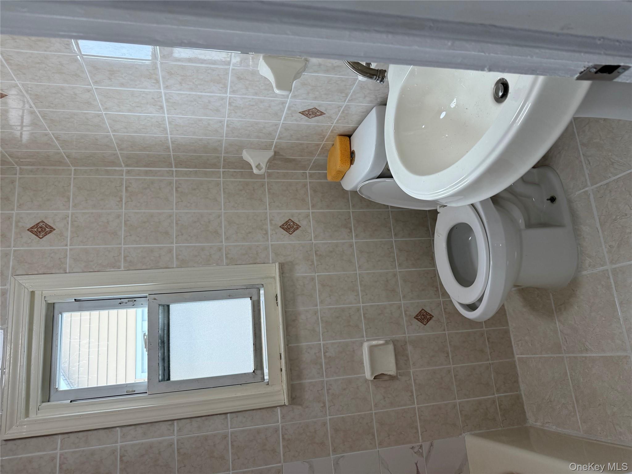 #2 photo, 11924 199th Street, クイーンズ区 Saint Albans , NY 11412