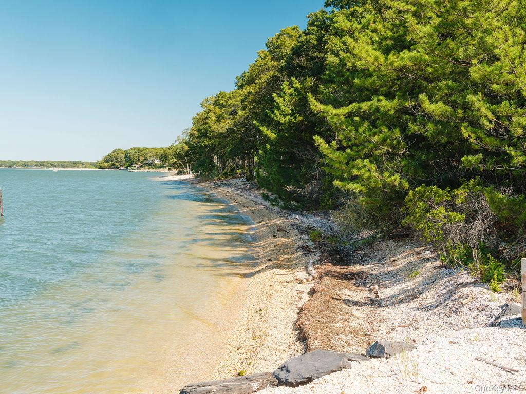 #19 photo, 10947 N Bayview Road, サフォーク郡 Southold , NY 11971