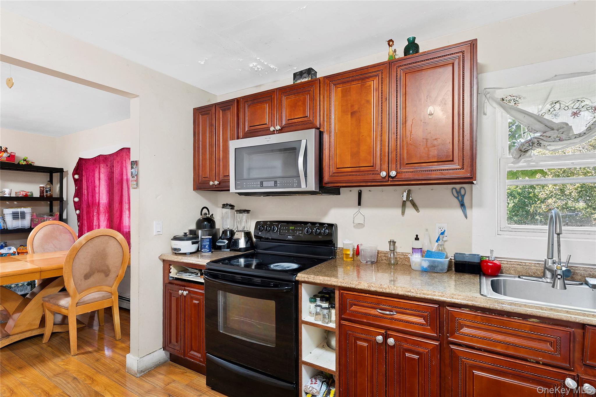 #4 photo, 135 Lake Avenue, सफ़ोक काउंटी Flanders , NY 11901