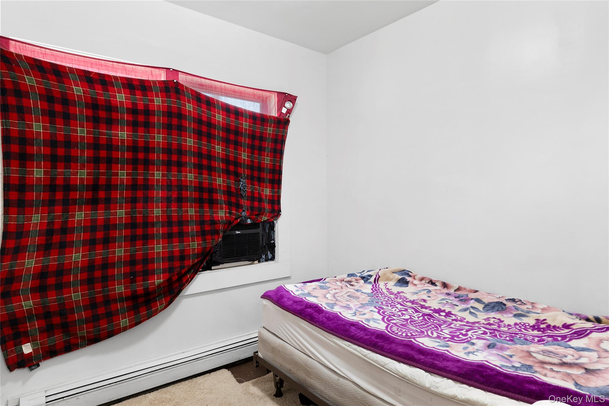 #6 photo, 135 Lake Avenue, सफ़ोक काउंटी Flanders , NY 11901