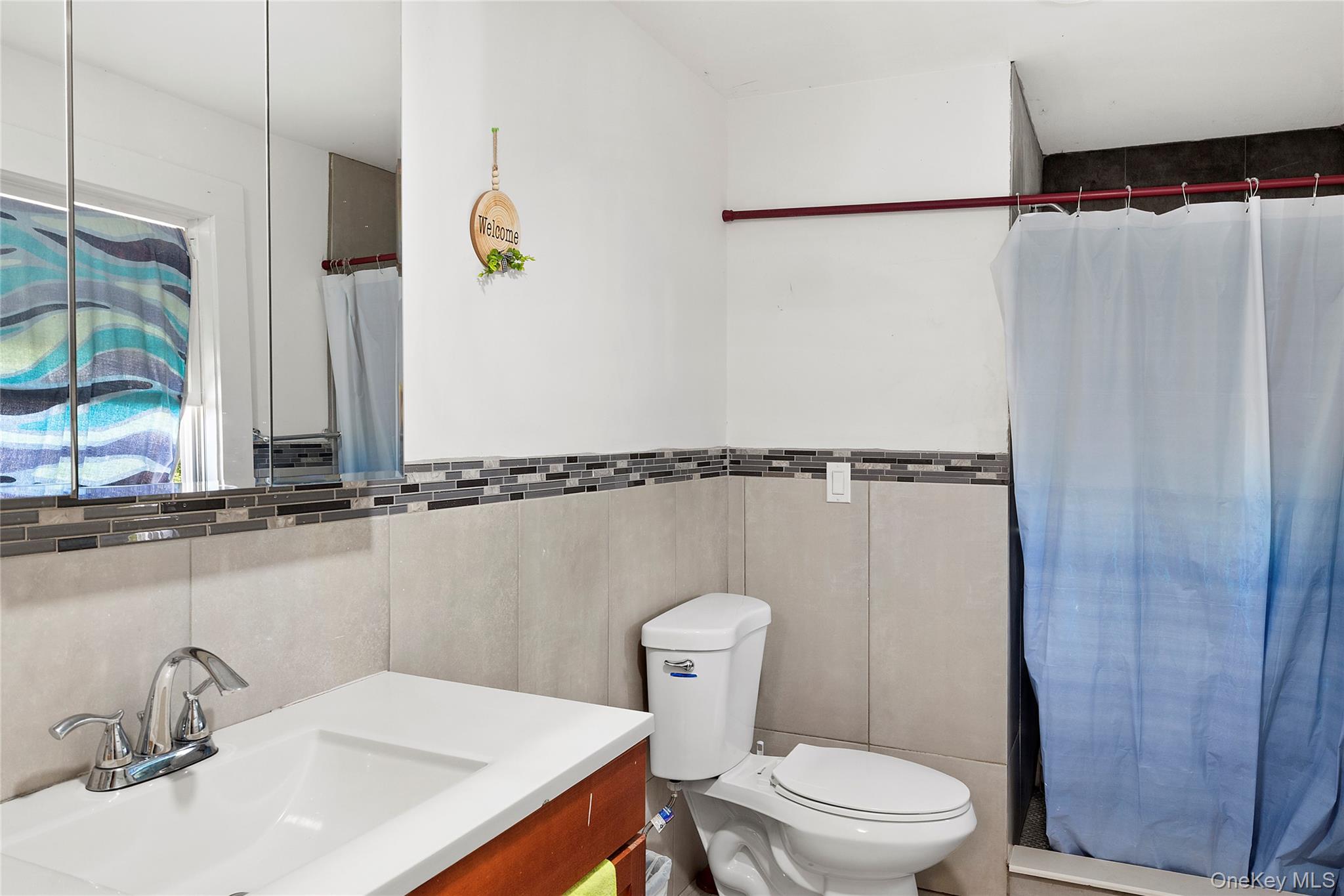 #9 photo, 135 Lake Avenue, सफ़ोक काउंटी Flanders , NY 11901