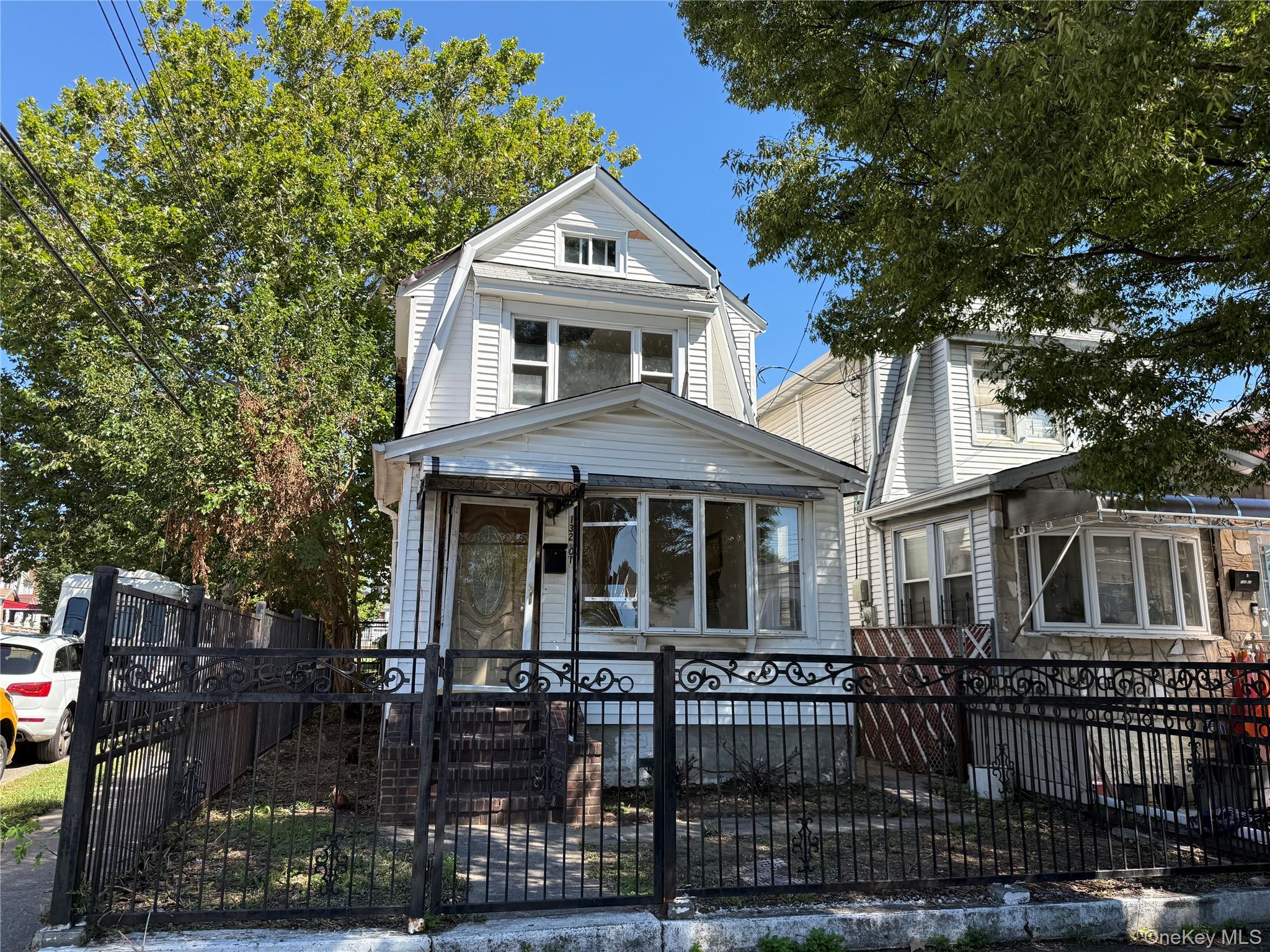 #1 photo, 132-01 131st Avenue, कुईंस South Ozone Park , NY 11420