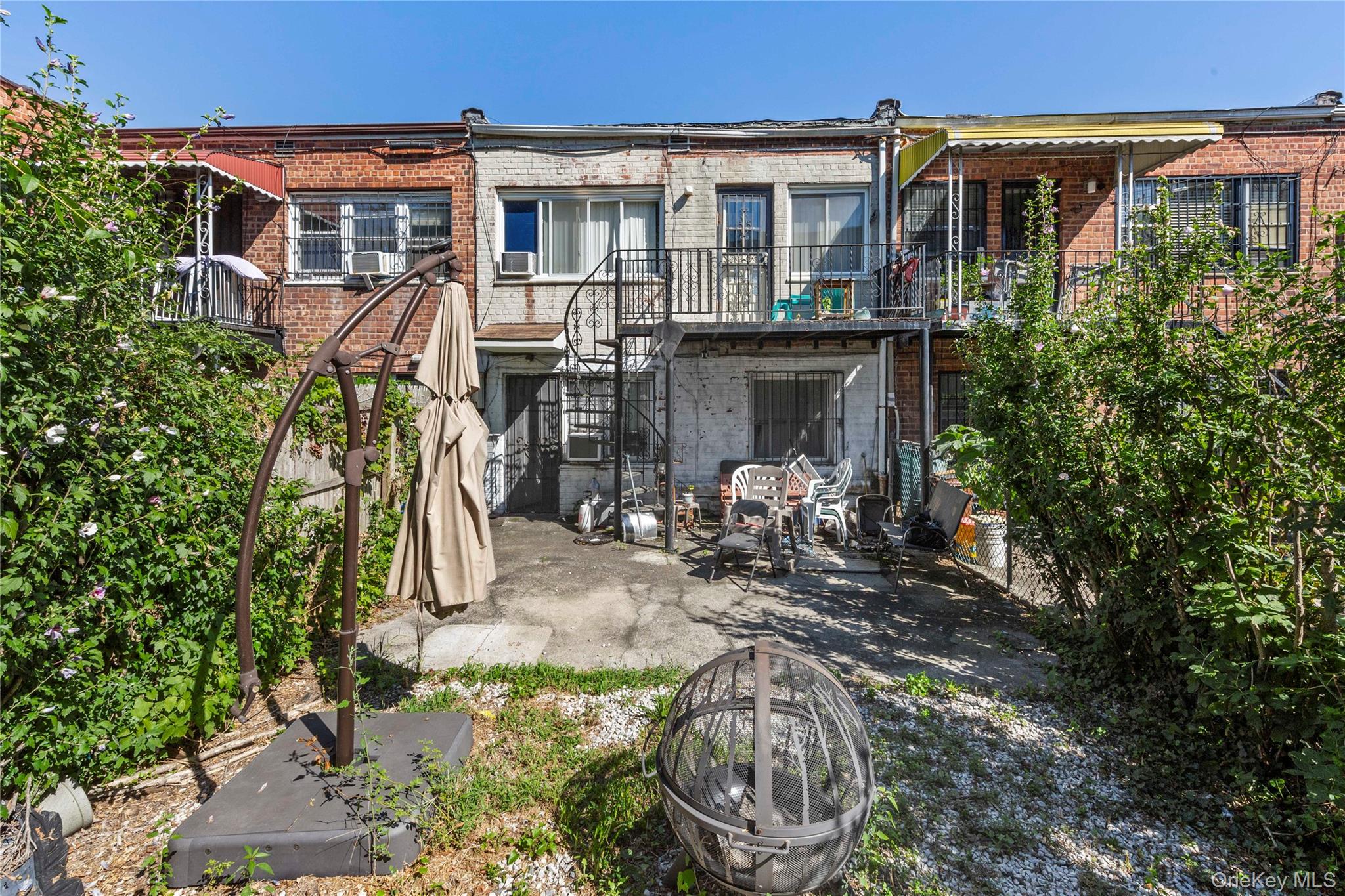 #4 photo, 113-66 Springfield Blvd, Jamaica , NY 11426