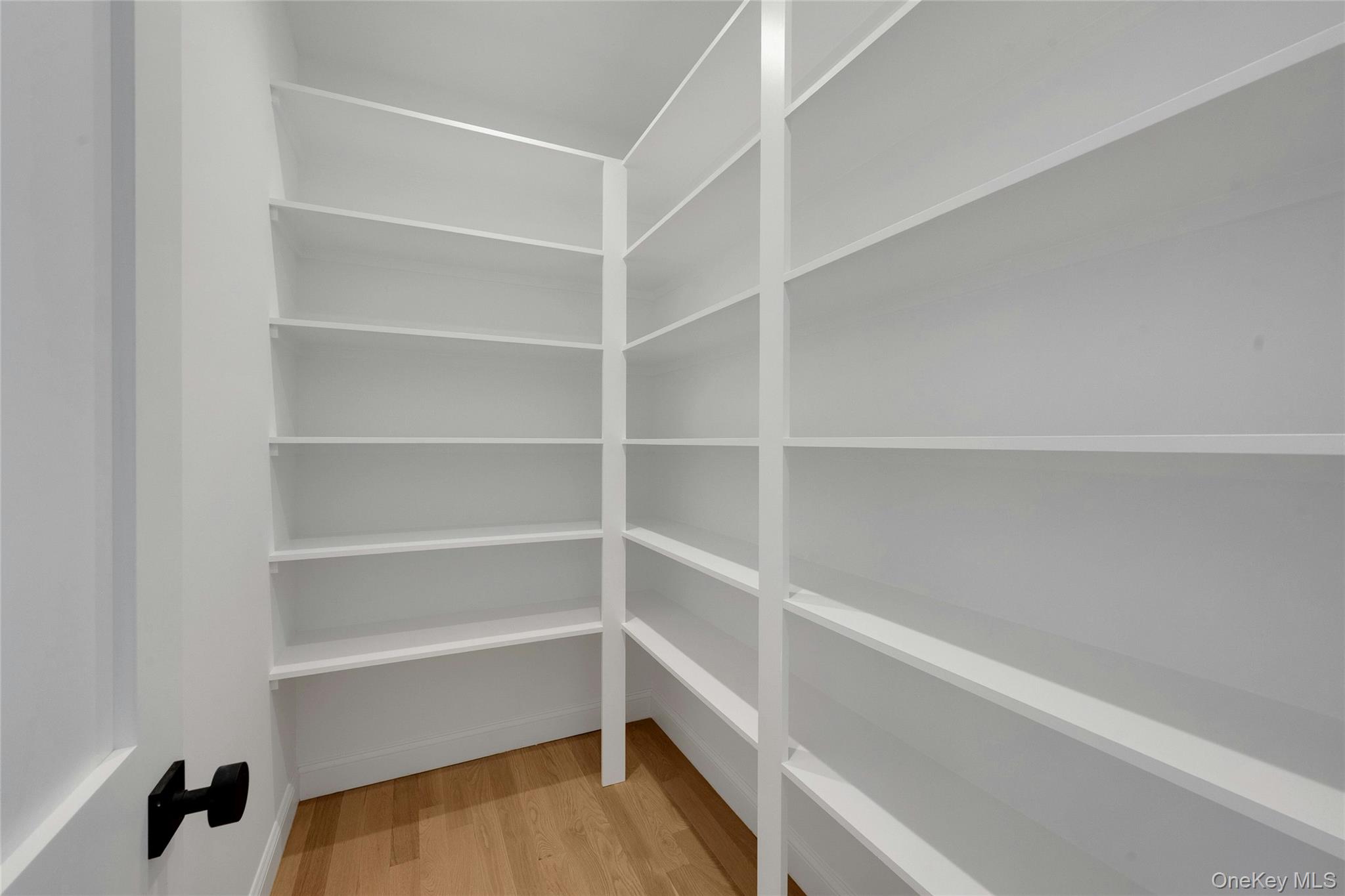 #11 photo, 780 Forest Avenue, Larchmont , NY 10538