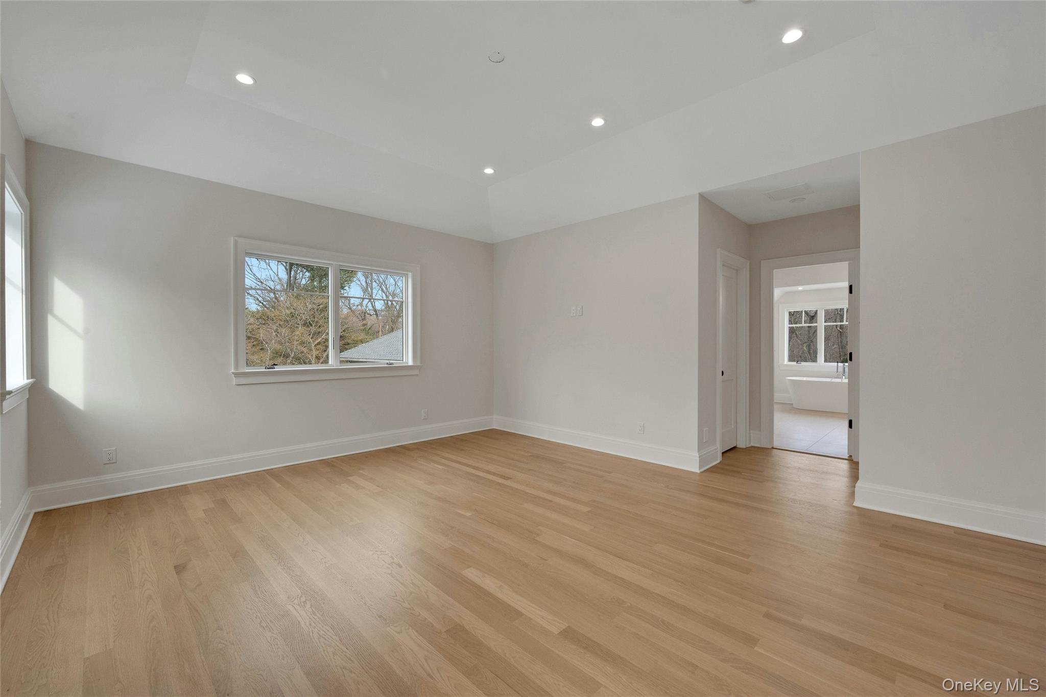 #13 photo, 780 Forest Avenue, Larchmont , NY 10538