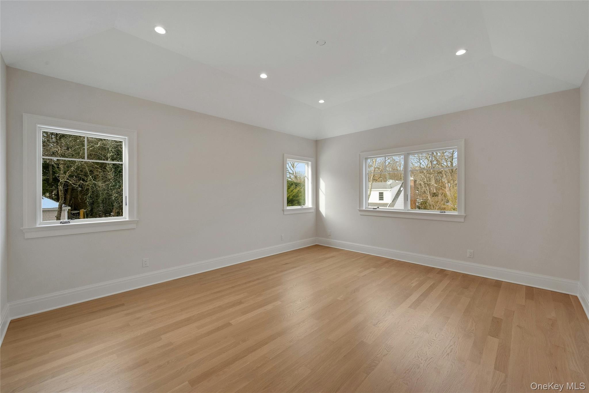 #14 photo, 780 Forest Avenue, Larchmont , NY 10538