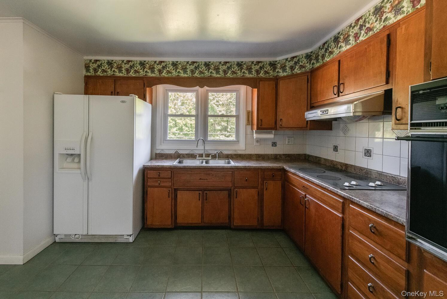 #12 photo, 44 Pine Woods Road, Hyde Park , NY 12538