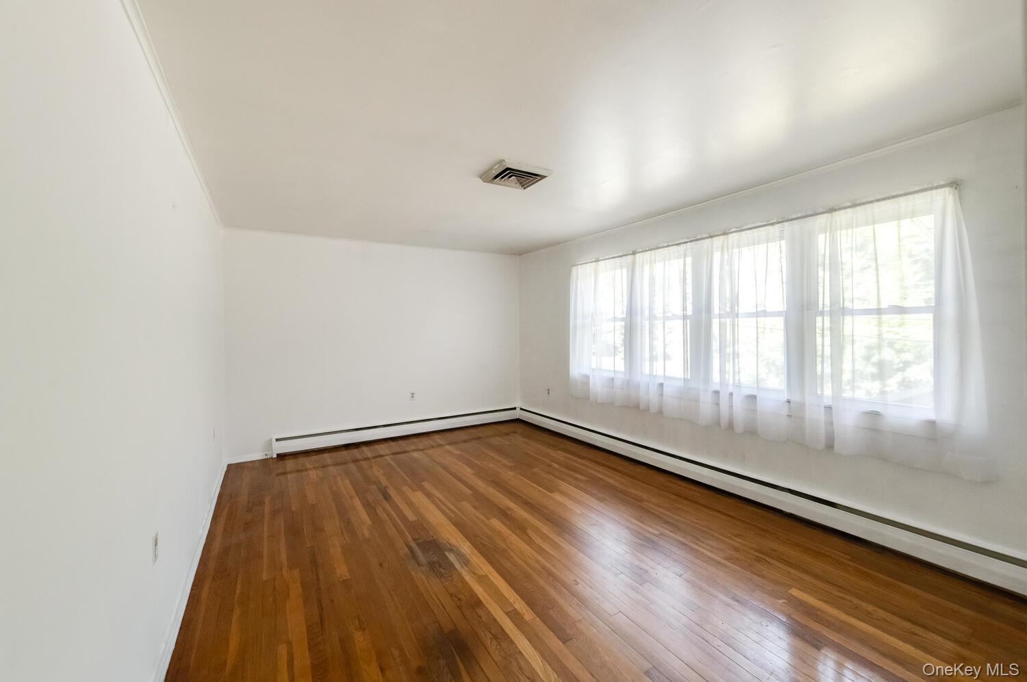 #9 photo, 44 Pine Woods Road, Hyde Park , NY 12538