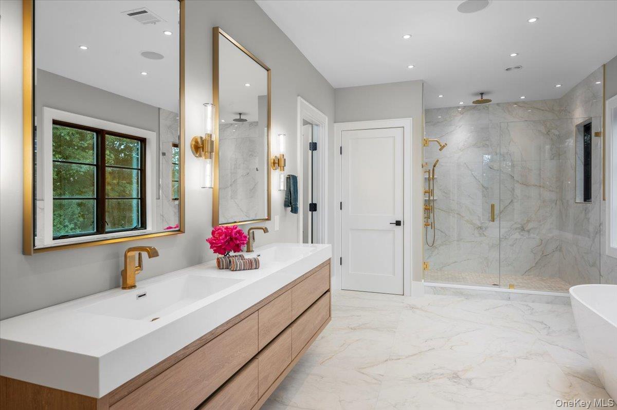 #19 photo, 9 O'Grady Court, Orangeburg , NY 10962