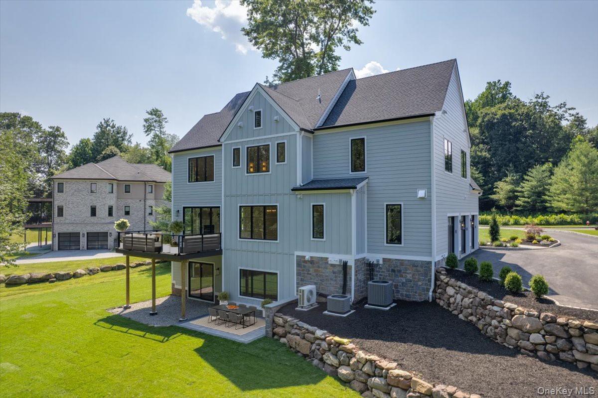 #4 photo, 9 O'Grady Court, Orangeburg , NY 10962