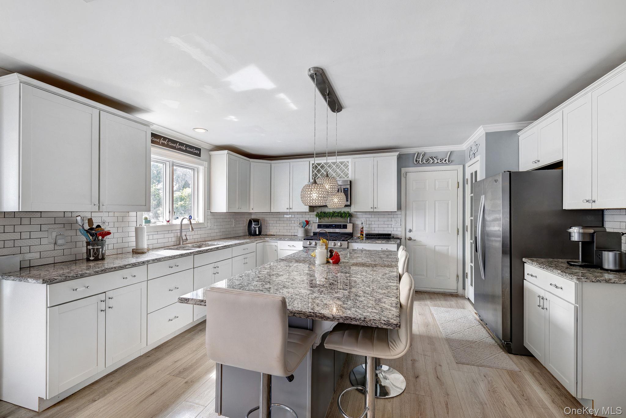 #4 photo, 7 Angelas Way, Goshen , NY 10924