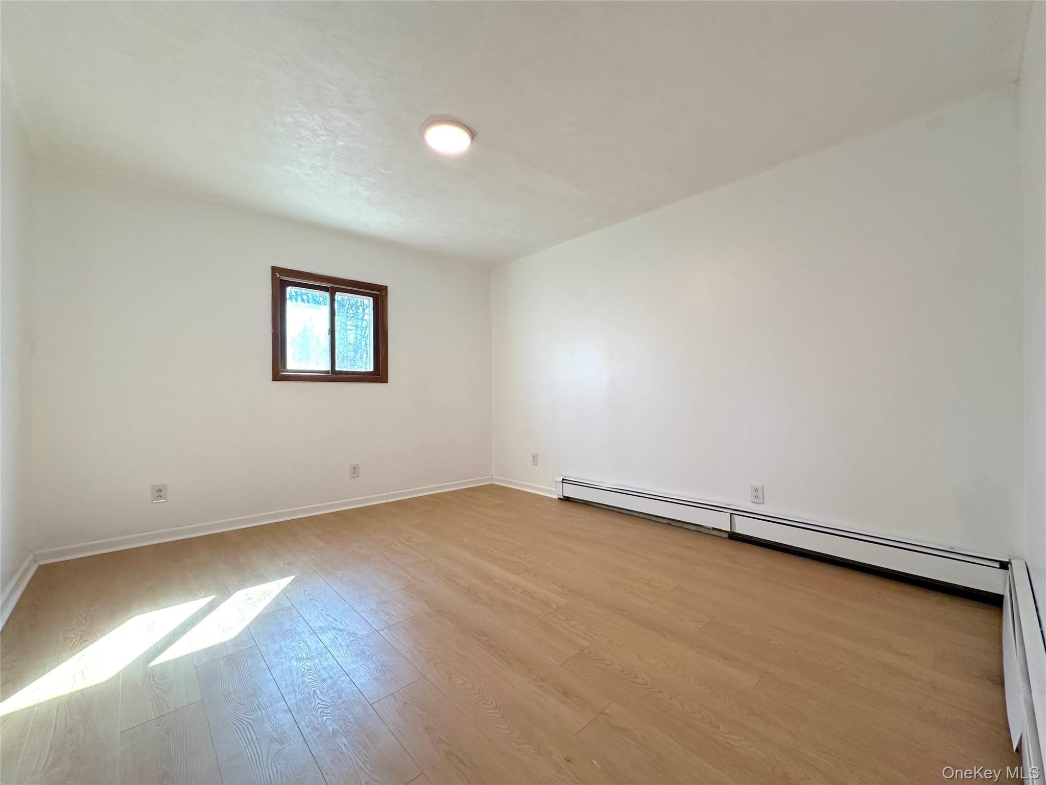 #5 photo, 15 Cook Lane, Gardiner , NY 12525