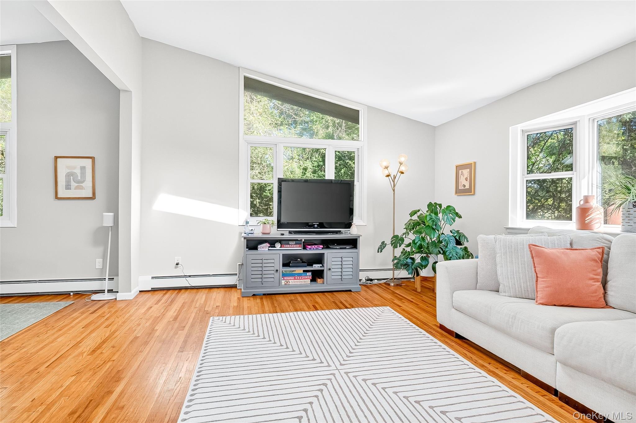 #12 photo, 9 Brookdell Drive, Hartsdale , NY 10530