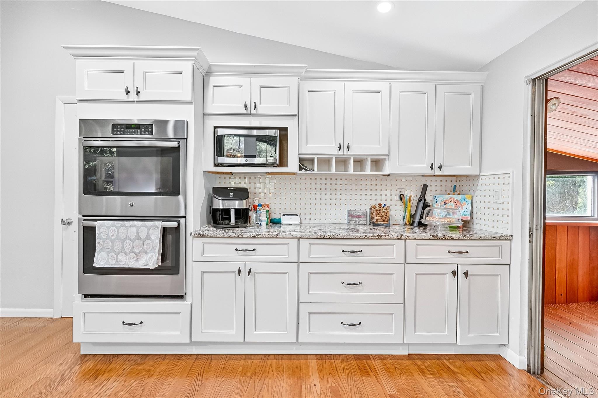 #15 photo, 9 Brookdell Drive, Hartsdale , NY 10530