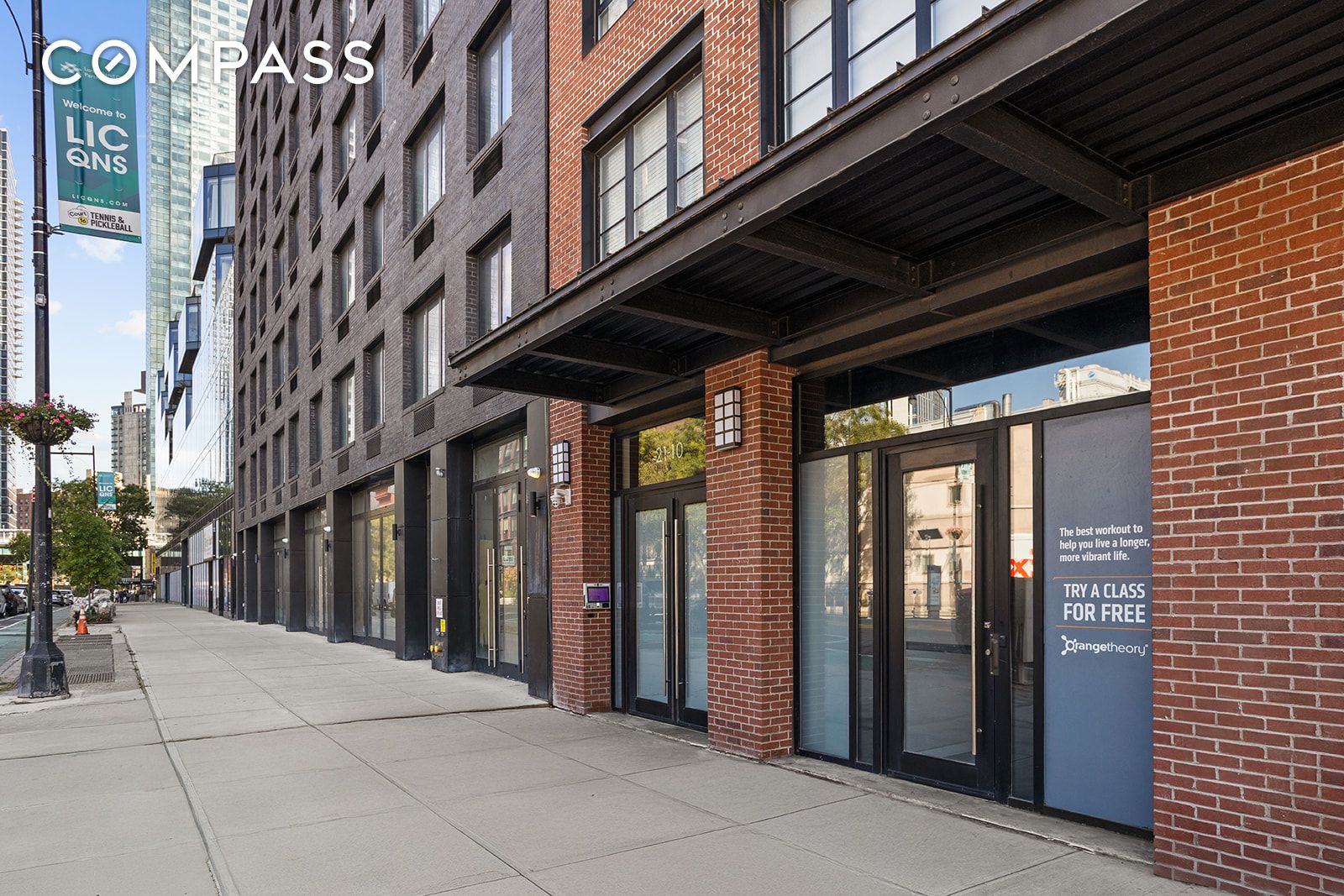 #18 photo, 21-10 44th Drive, クイーンズ区 Long Island City , NY 11101