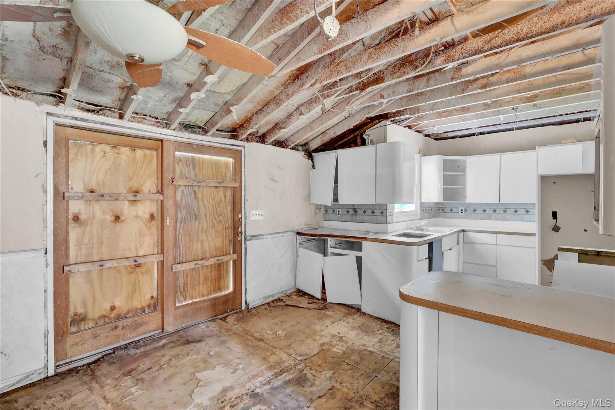 #7 photo, 6 Palm Road, Rocky Point , NY 11778