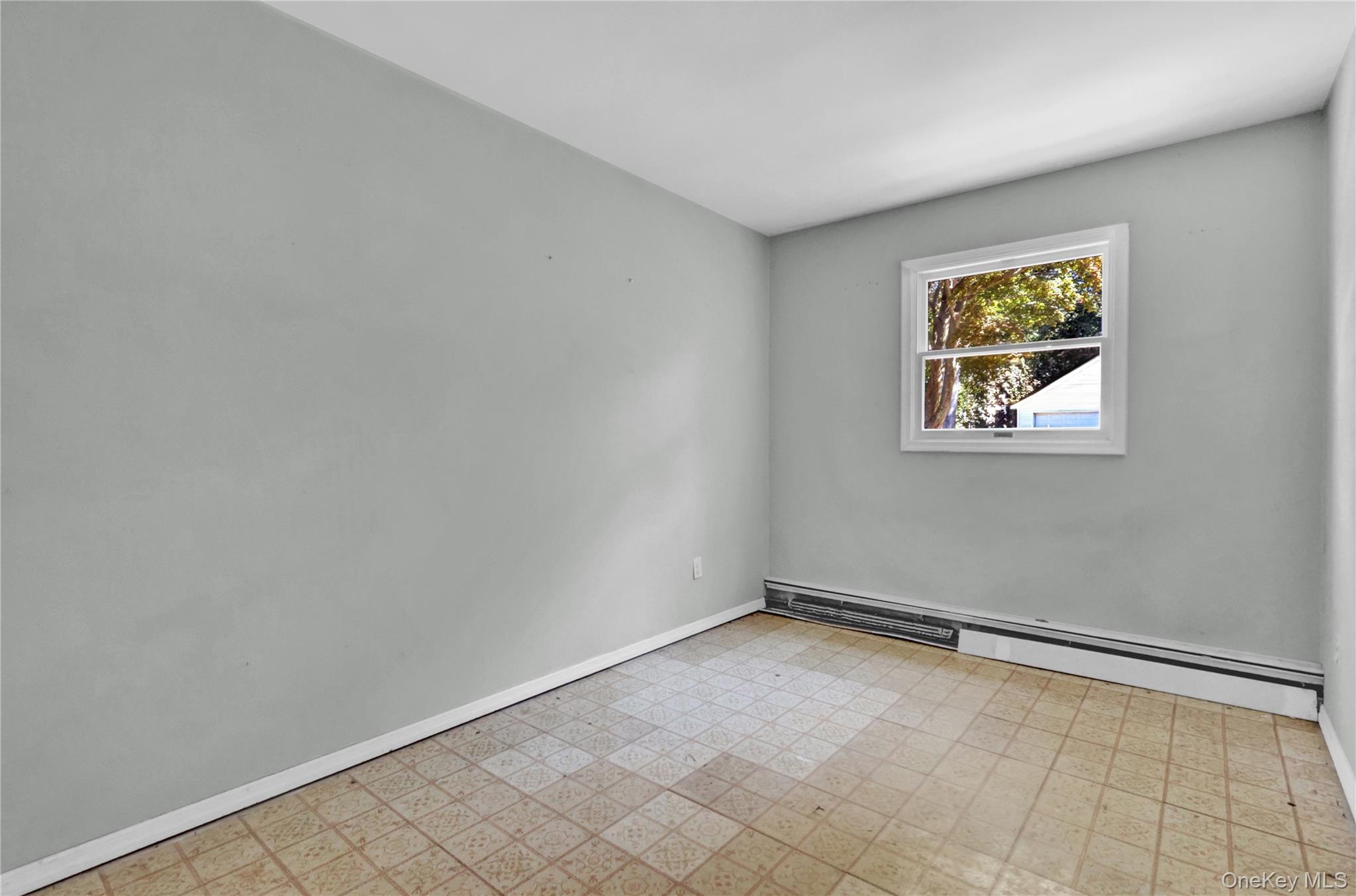 #8 photo, 6 Palm Road, Rocky Point , NY 11778