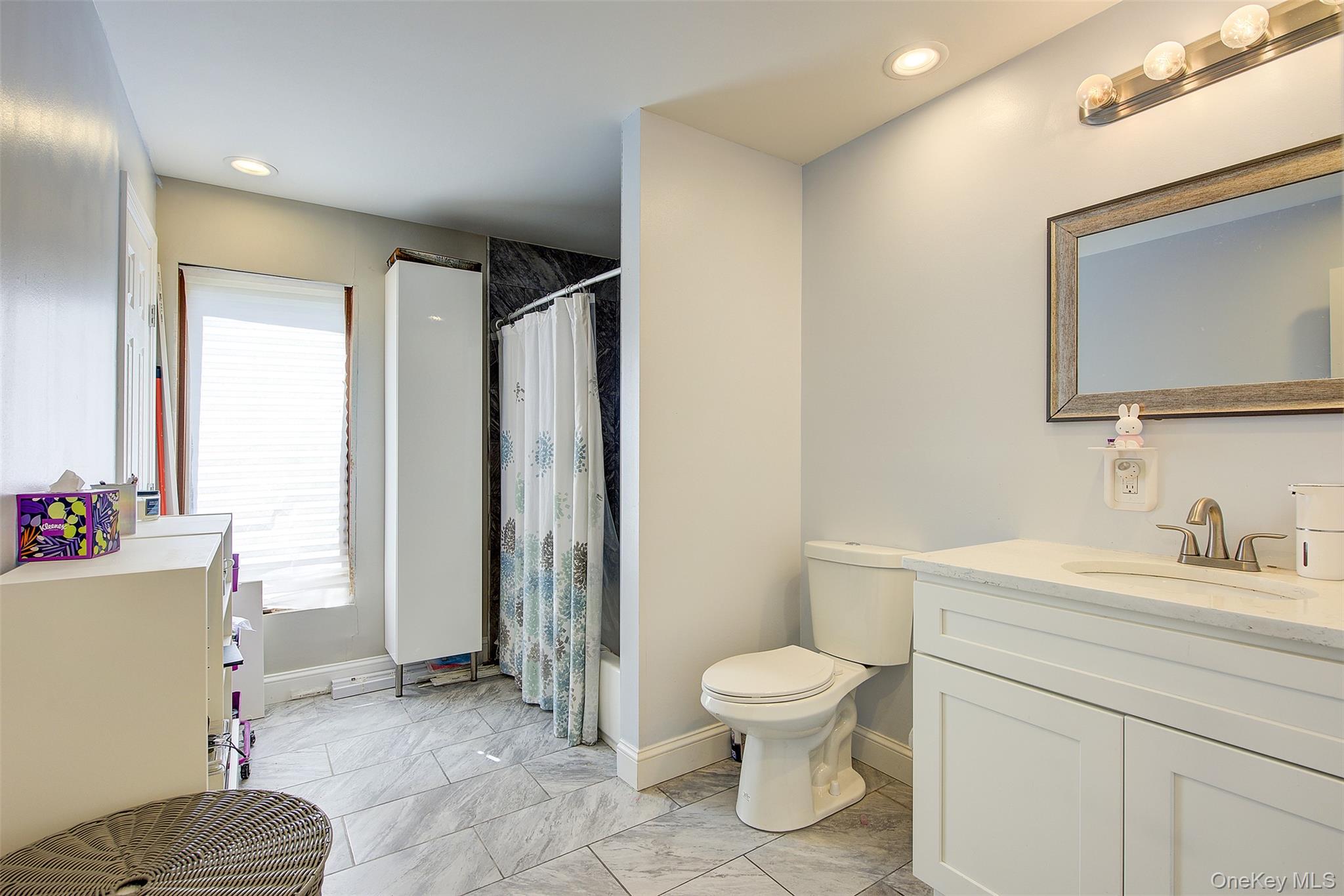 #16 photo, 34 Hawthorne Street, Mount Sinai , NY 11766