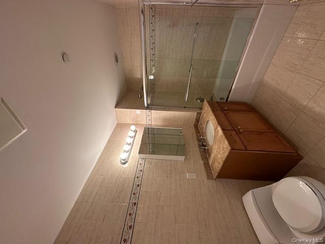 #10 photo, 125 E. Broadway, Long Beach , NY 11561