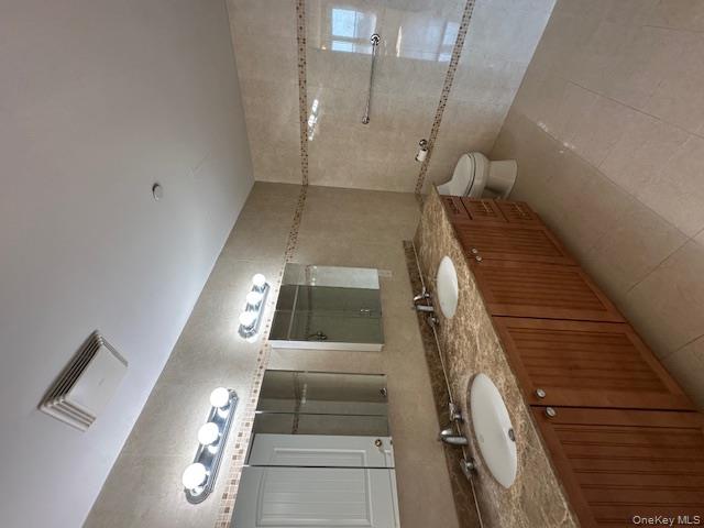 #12 photo, 125 E. Broadway, Long Beach , NY 11561