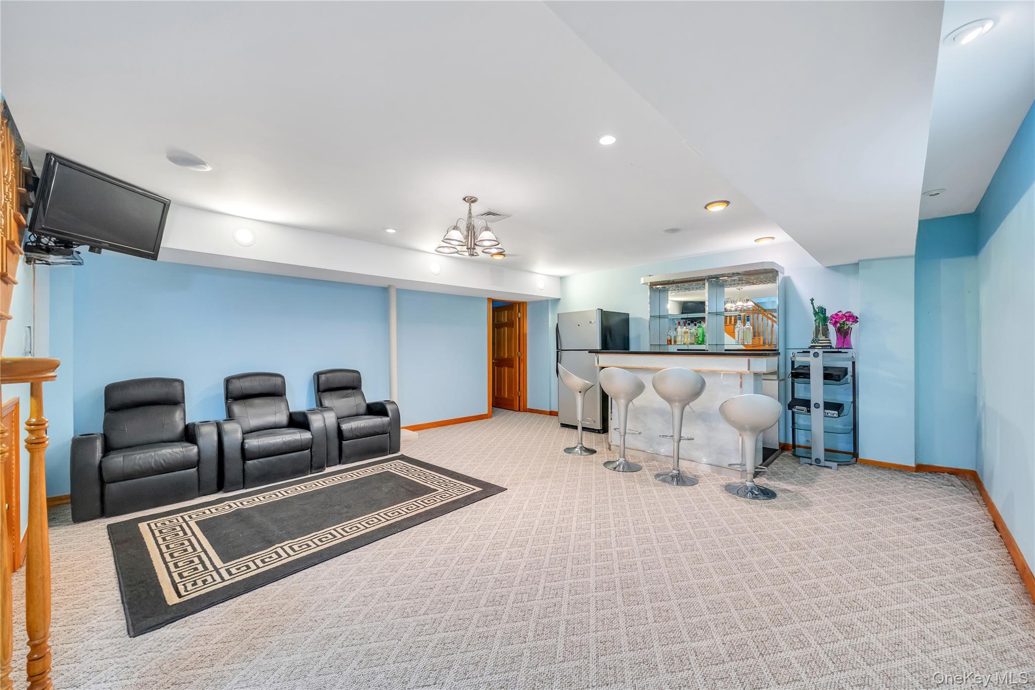 #17 photo, 29 Grove Street, Hicksville , NY 11801