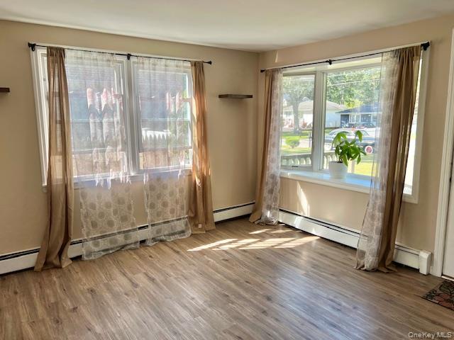 #3 photo, 53 Biltmore Drive, 东长岛 Mastic Beach , NY 11951