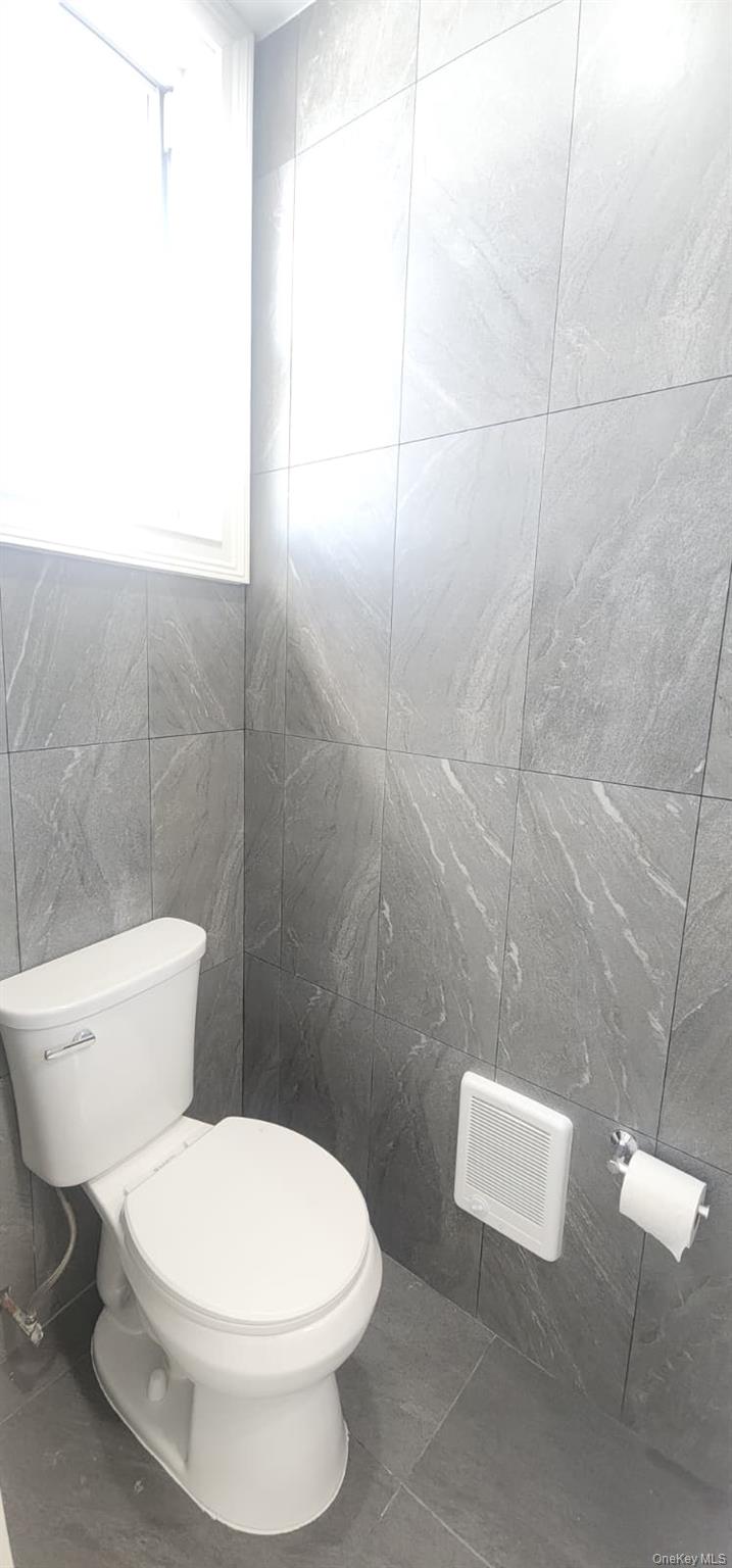 #7 photo, 664 Port Washington Boulevard, ナッソー郡 Port Washington , NY 11050