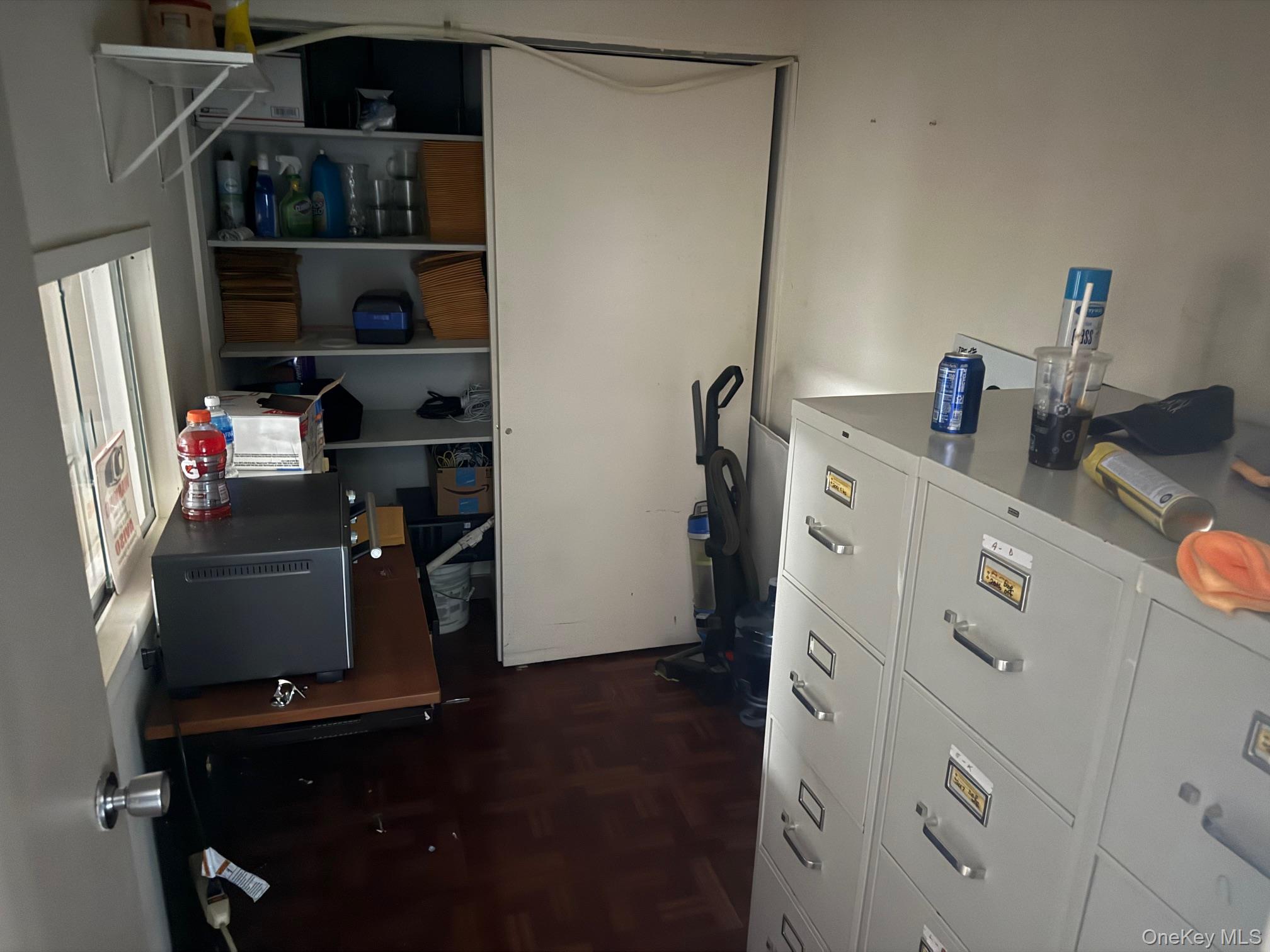 #6 photo, 2024 Williamsbridge Road, Bronx , NY 10461