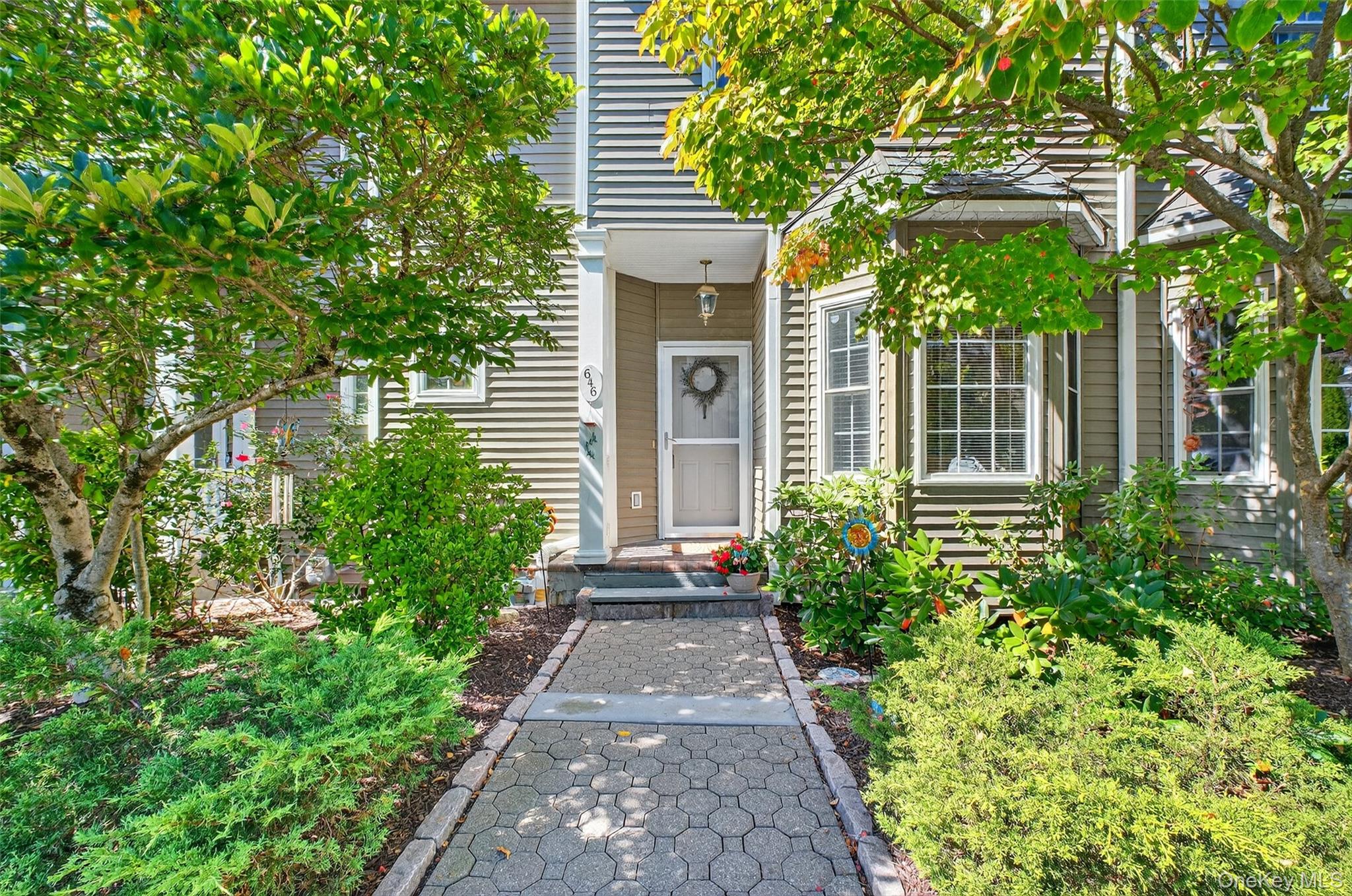 #1 photo, 646 E Main Street, Jefferson Valley , NY 10535