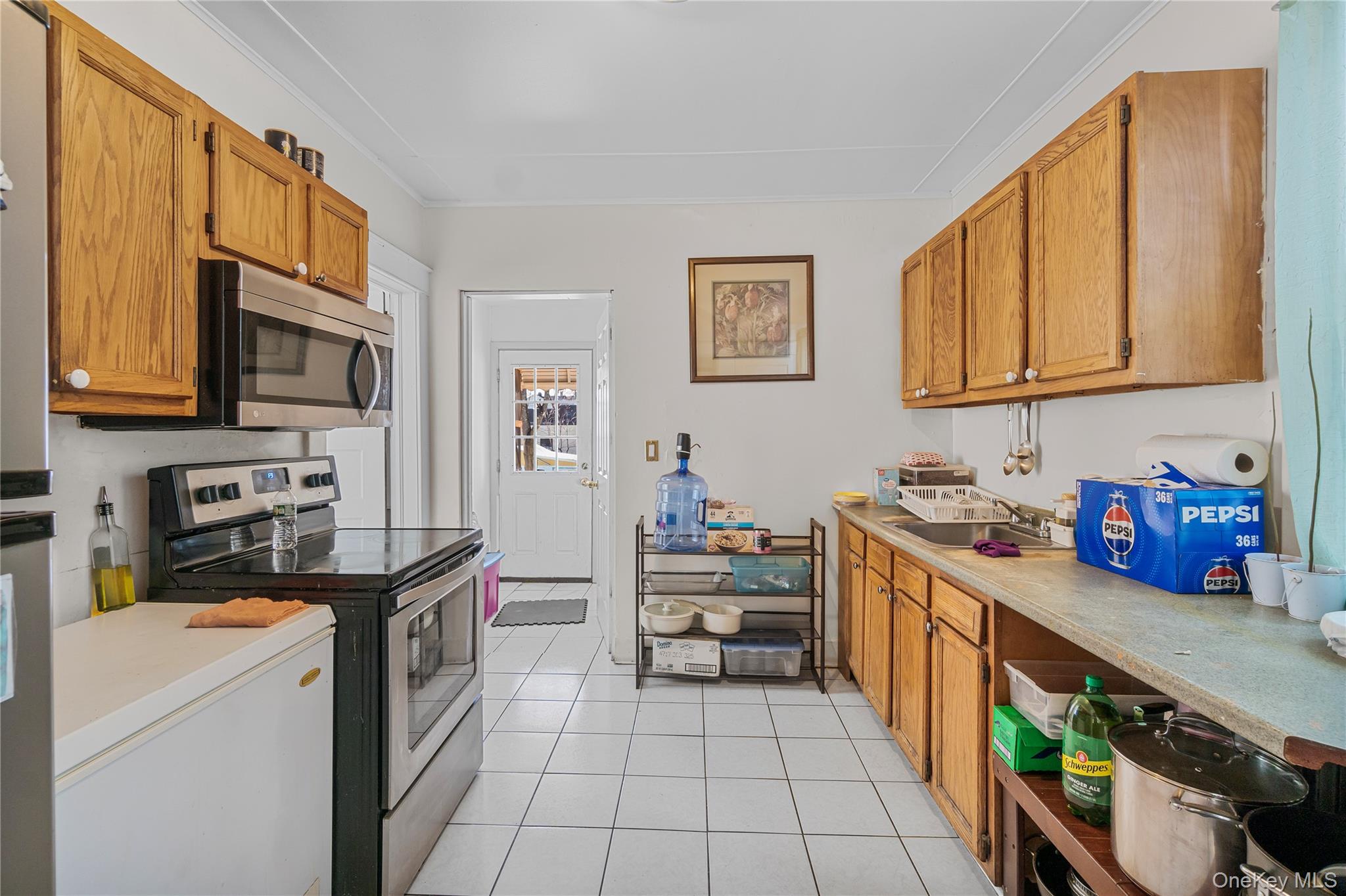 #10 photo, 27 Fullerton Avenue, Newburgh , NY 12550