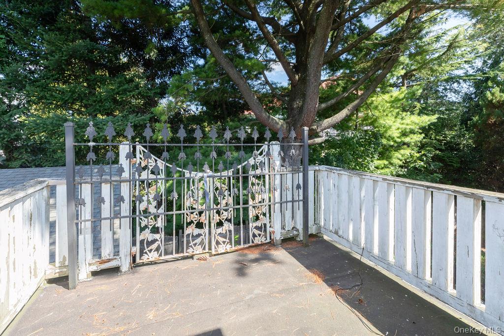 #11 photo, 246 Weyman Avenue, New Rochelle , NY 10805