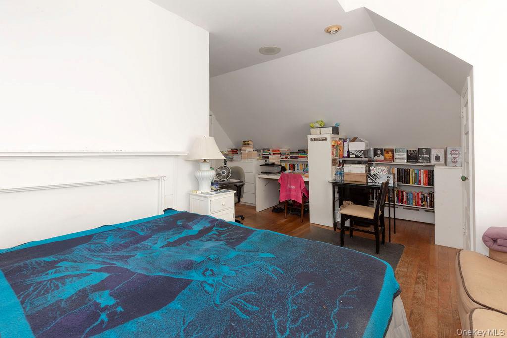 #7 photo, 246 Weyman Avenue, New Rochelle , NY 10805