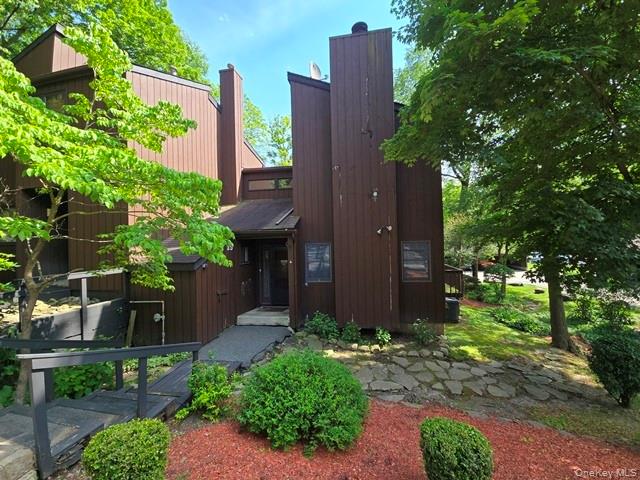 #1 photo, 15 Redwood Drive, Highland Mills , NY 10930