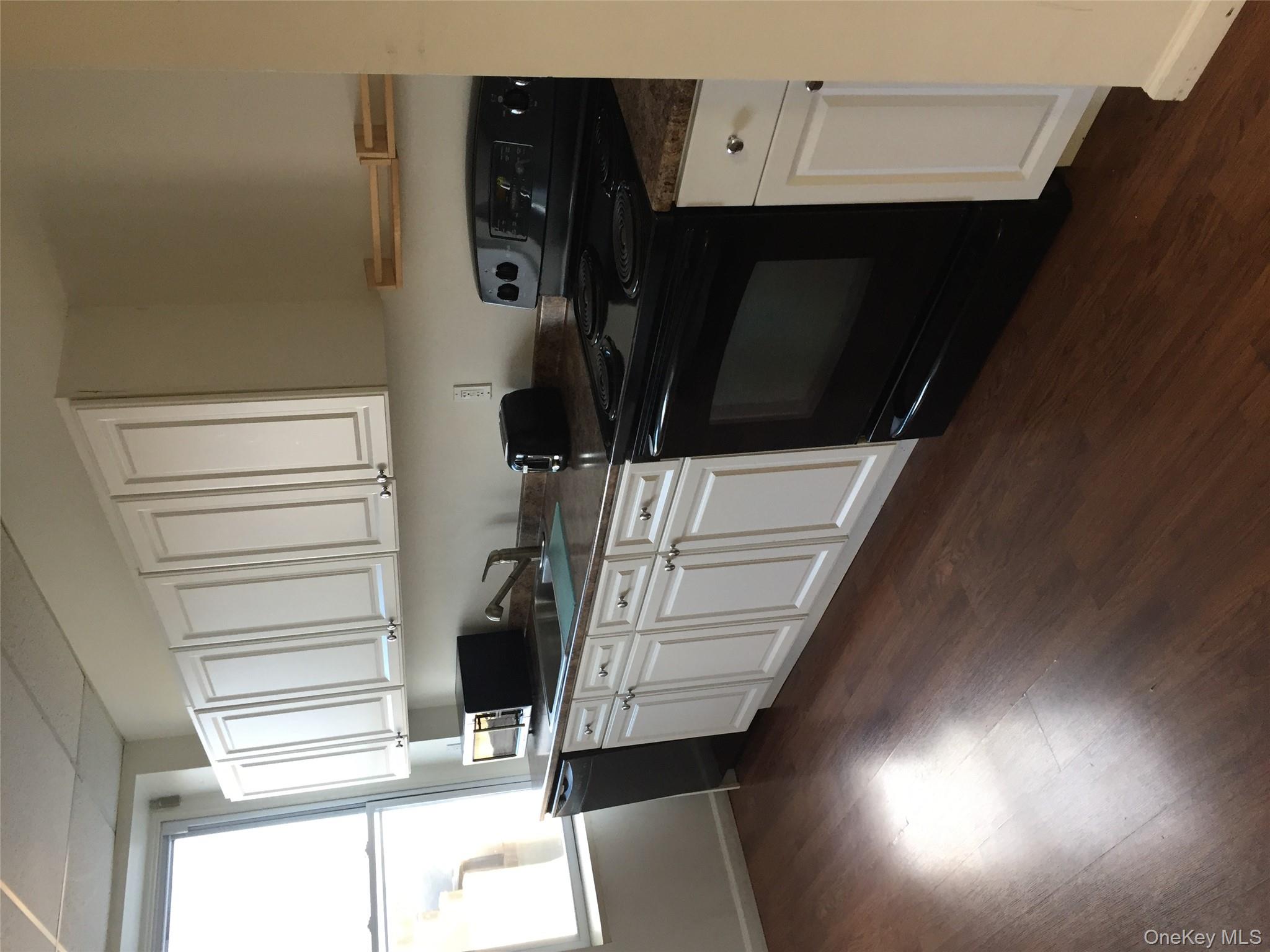 #4 photo, 249 Main Street, サフォーク郡 Huntington , NY 11743