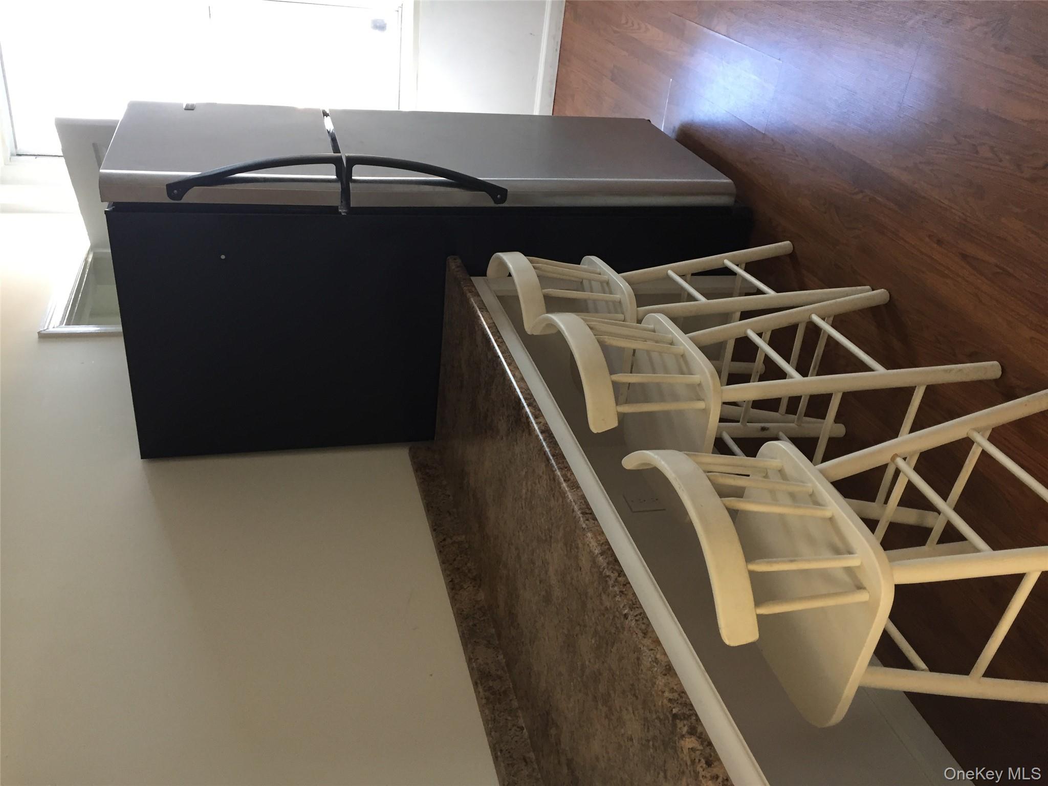 #5 photo, 249 Main Street, サフォーク郡 Huntington , NY 11743