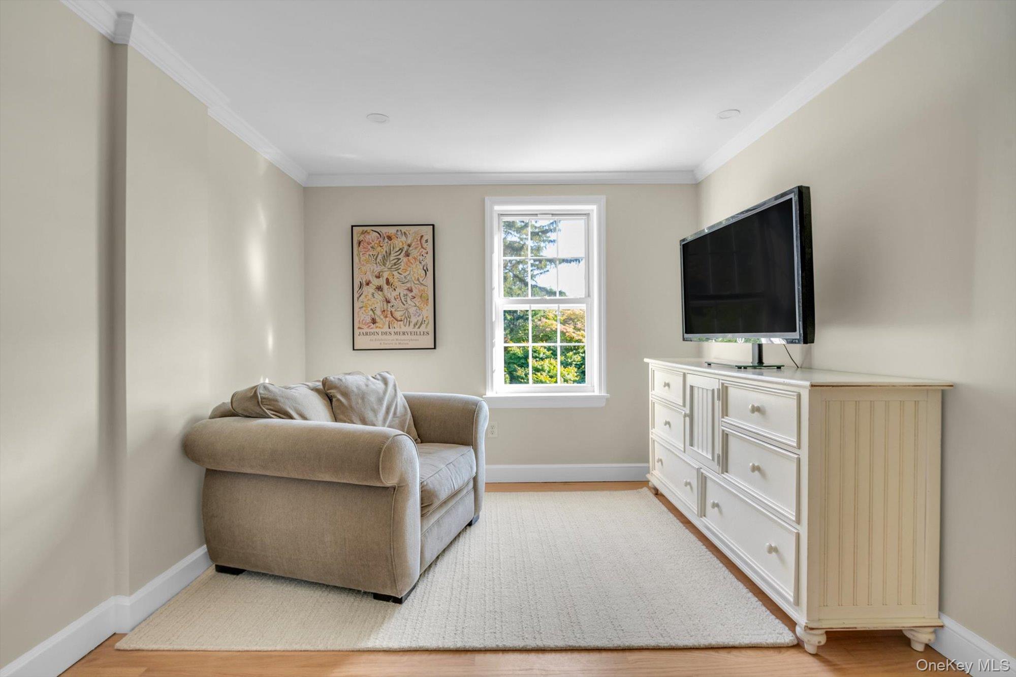 #18 photo, 2 Smull Lane, Port Washington , NY 11050