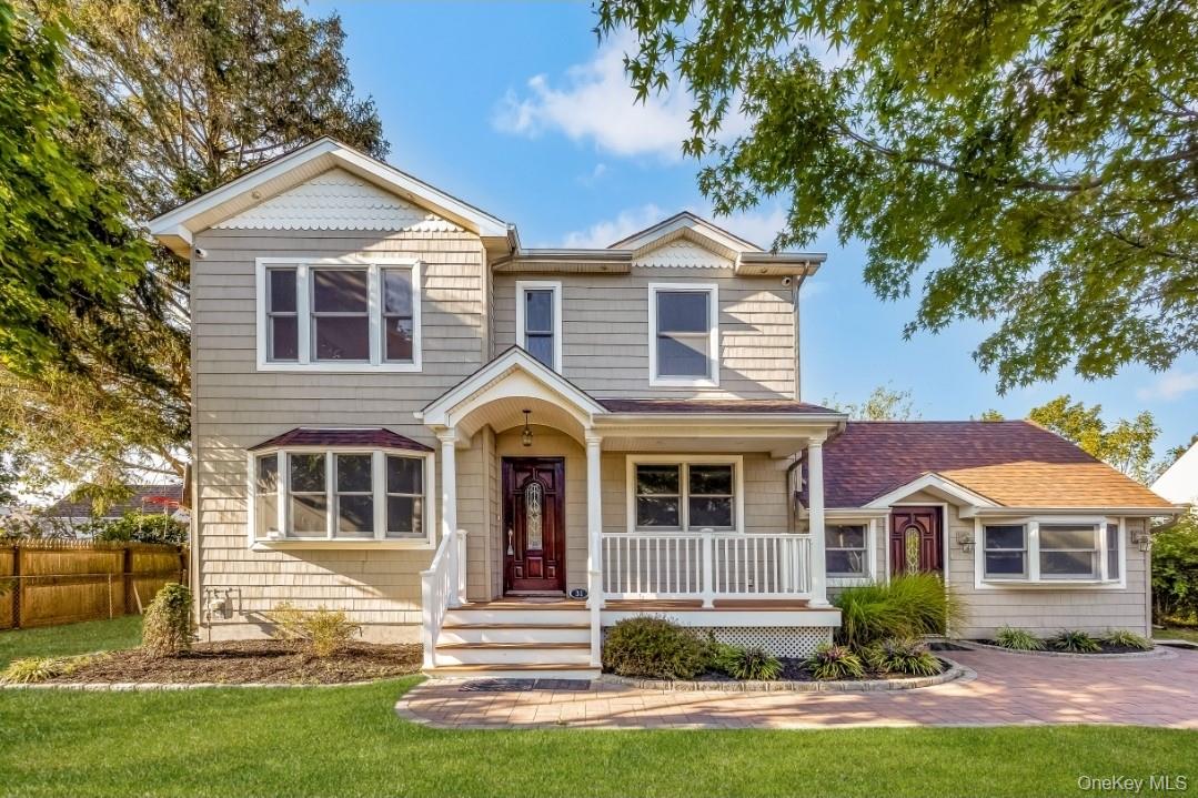 #1 photo, 31 Fuller Avenue, West Babylon , NY 11704