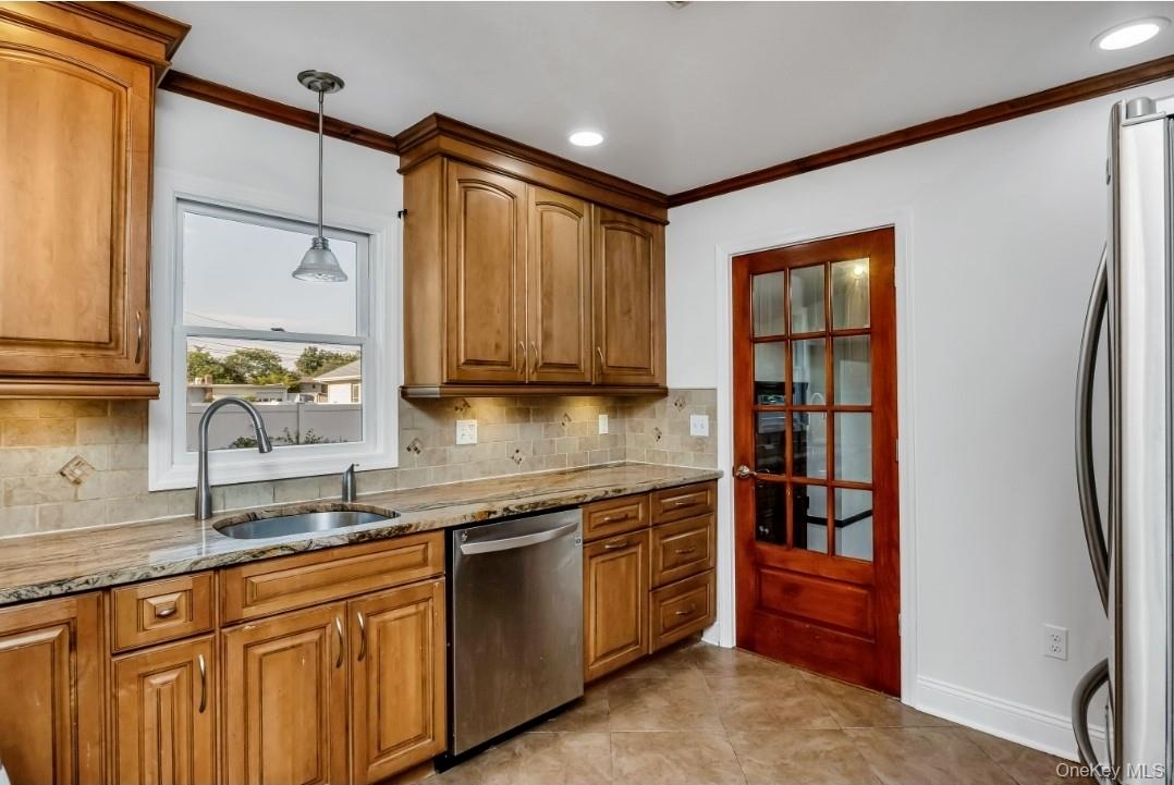 #14 photo, 31 Fuller Avenue, West Babylon , NY 11704