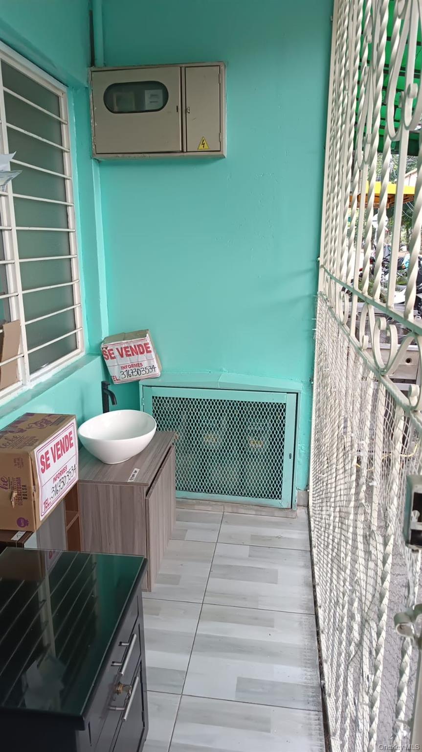 #3 photo, Cl. 44 # 12-51, Comuna 8, E Cl. 44 # 12-51, Comuna 8, Cali, Valle del Cauca, Street, Other ,  760041