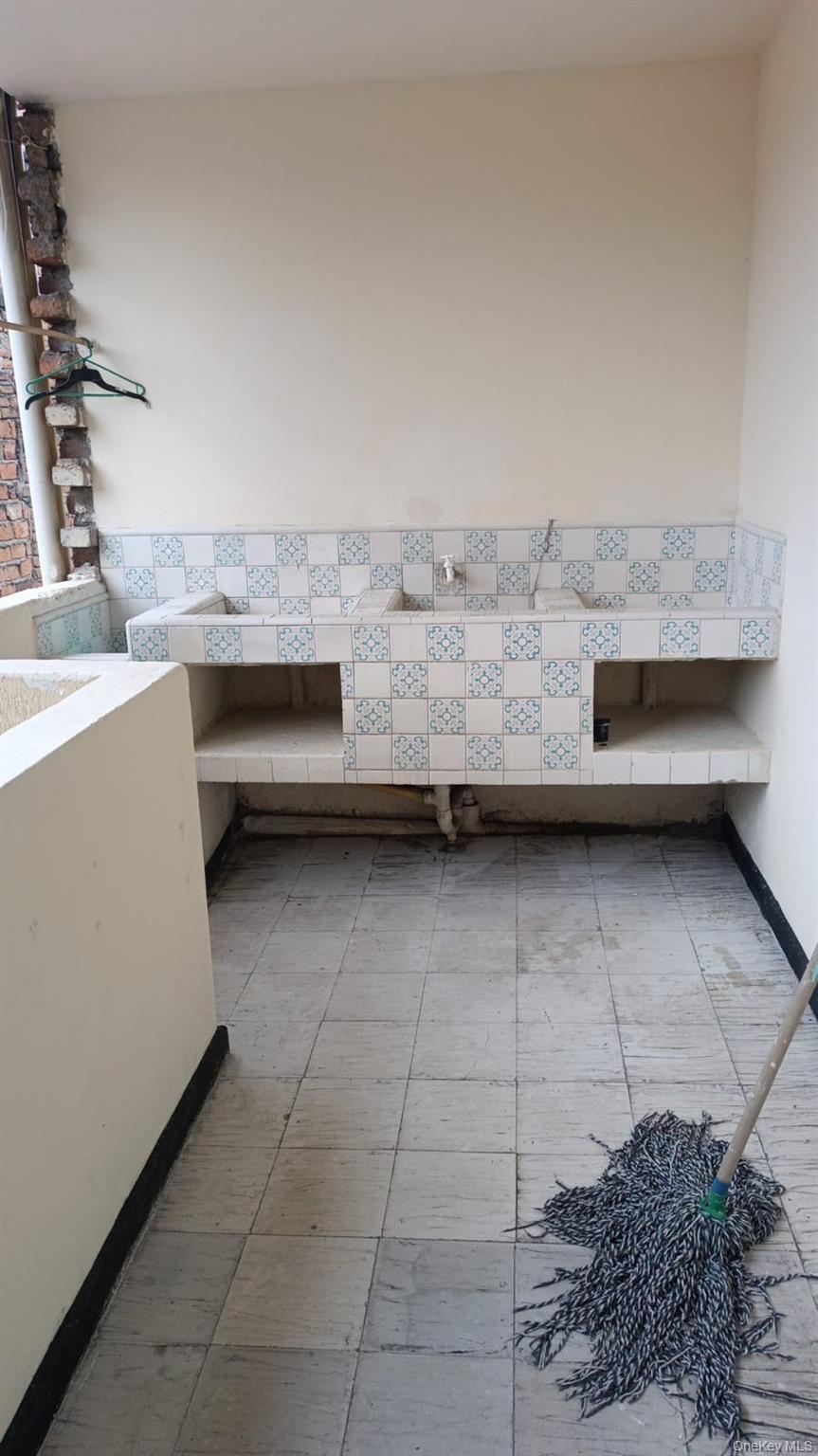 #5 photo, Cl. 44 # 12-51, Comuna 8, E Cl. 44 # 12-51, Comuna 8, Cali, Valle del Cauca, Street, Other ,  760041