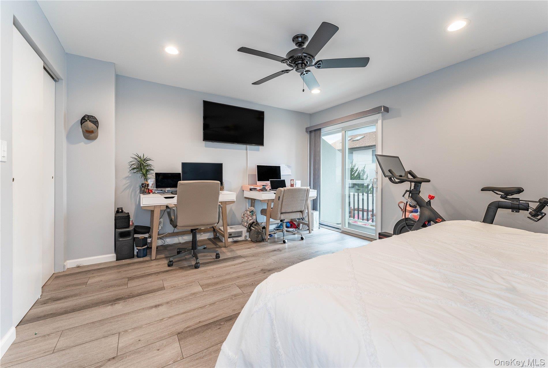 #12 photo, 75 E Broadway, Long Beach , NY 11561