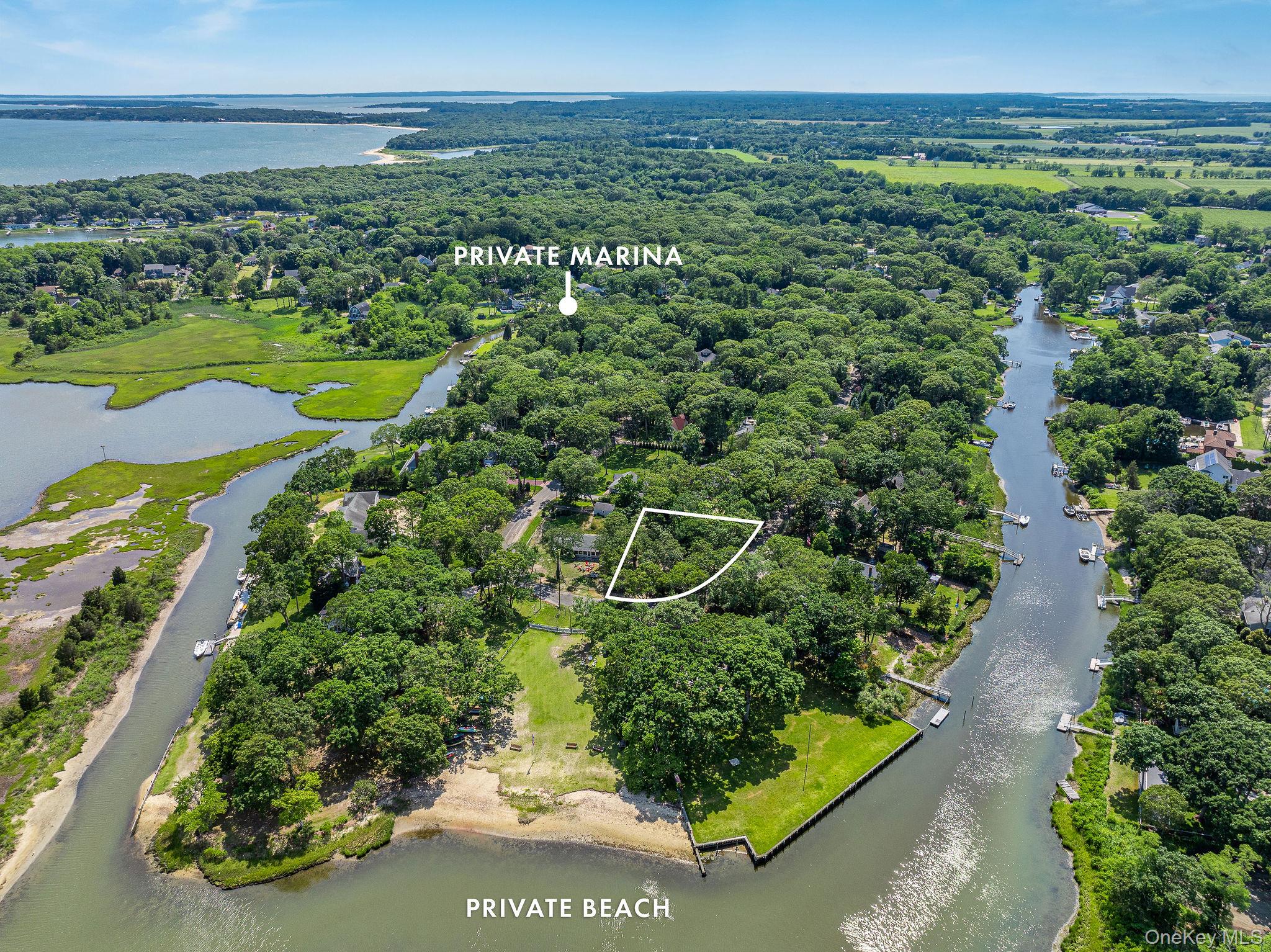 #16 photo, 1700 Smith Drive, サフォーク郡 Southold , NY 11971