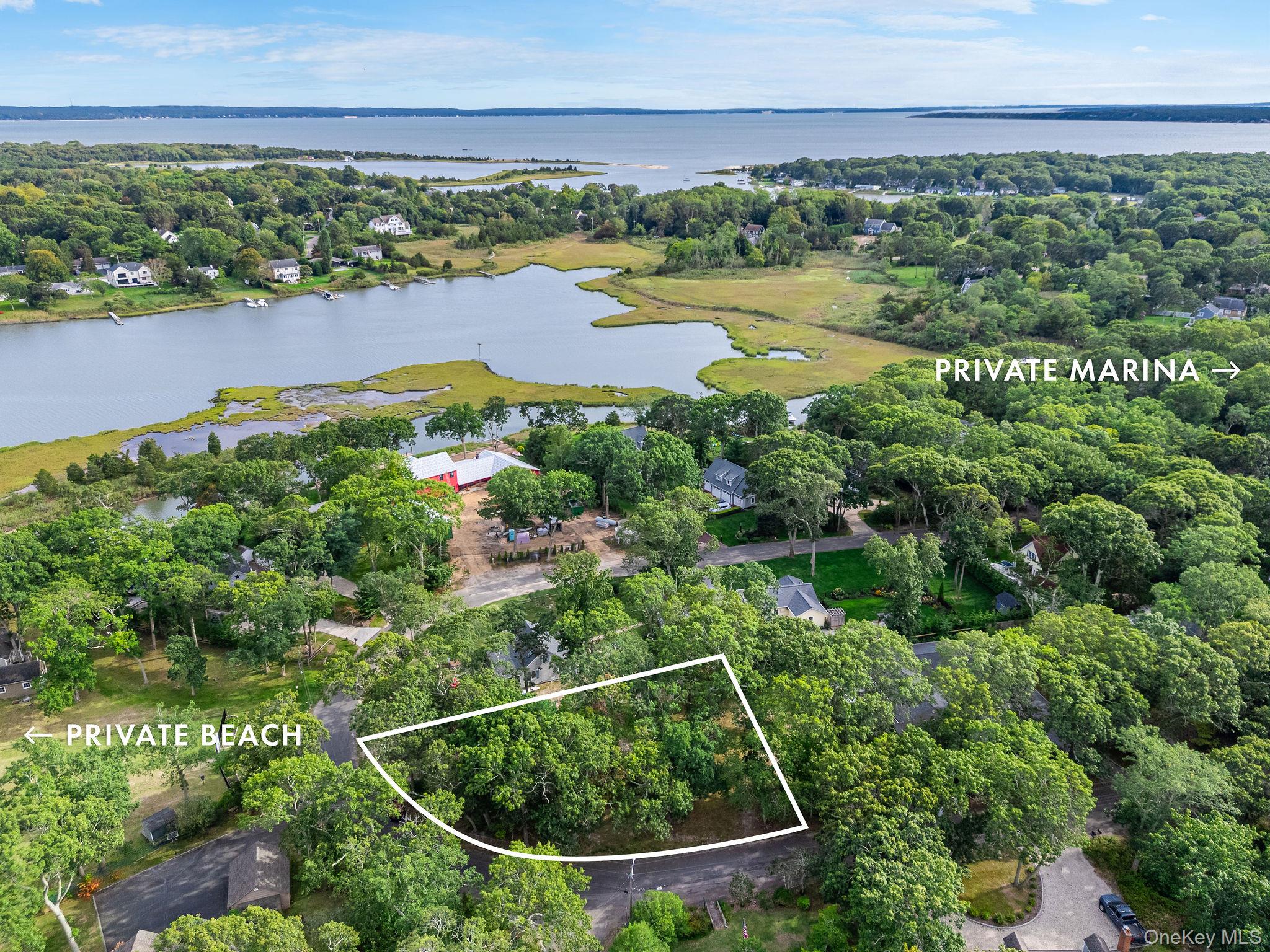 #2 photo, 1700 Smith Drive, サフォーク郡 Southold , NY 11971