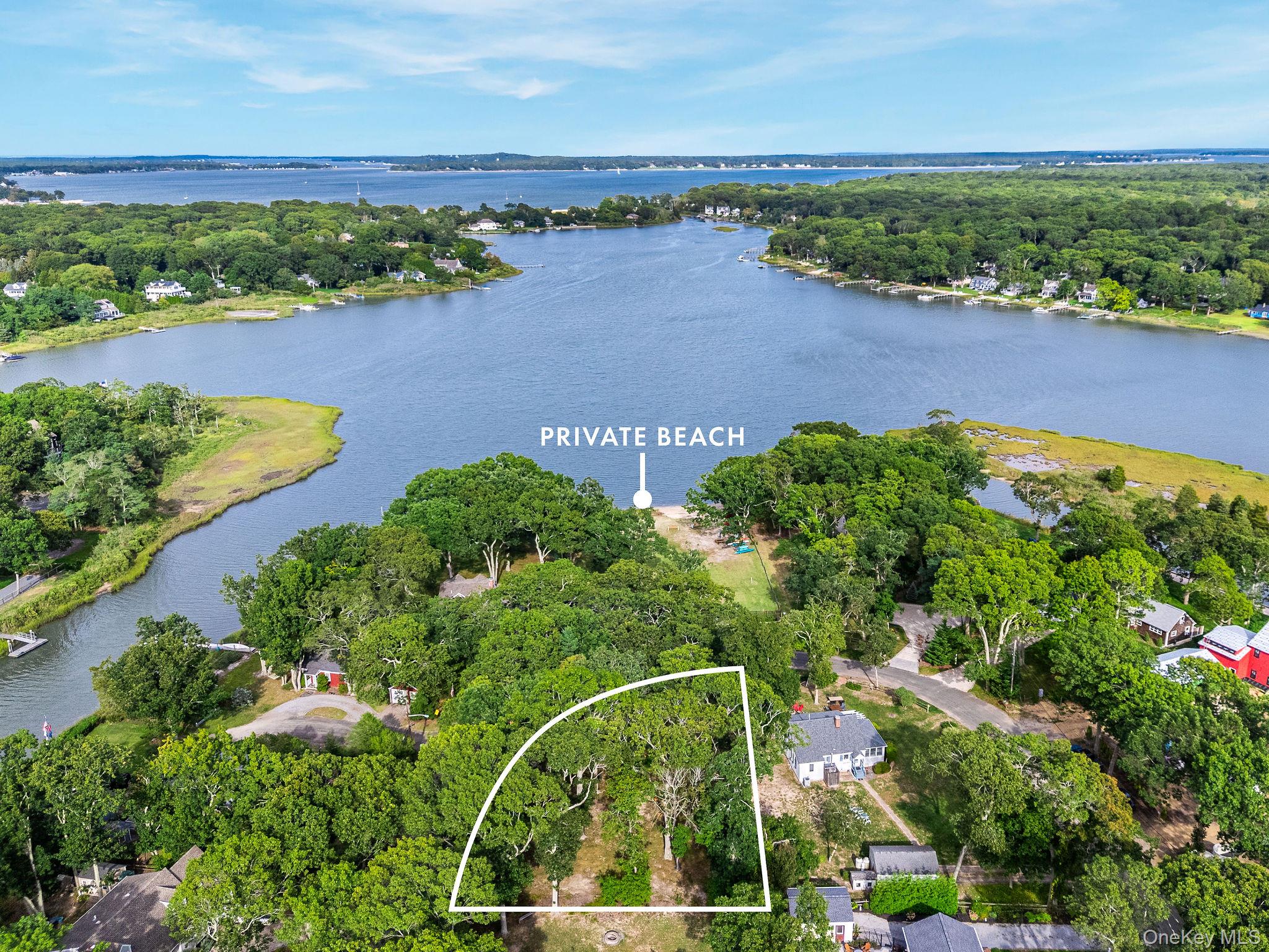 #9 photo, 1700 Smith Drive, サフォーク郡 Southold , NY 11971