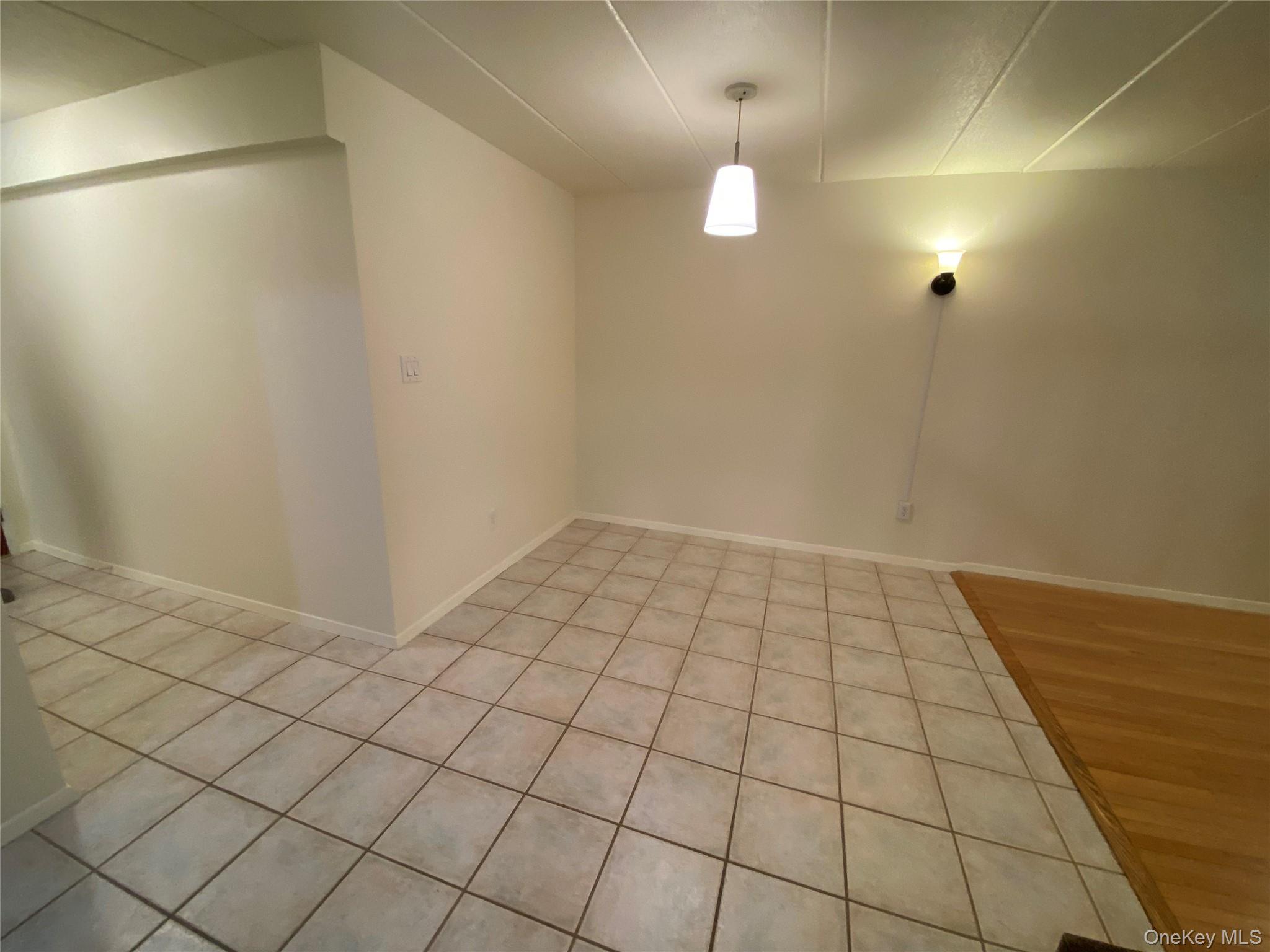 #11 photo, 68-05 242 Street, Little Neck , NY 11362