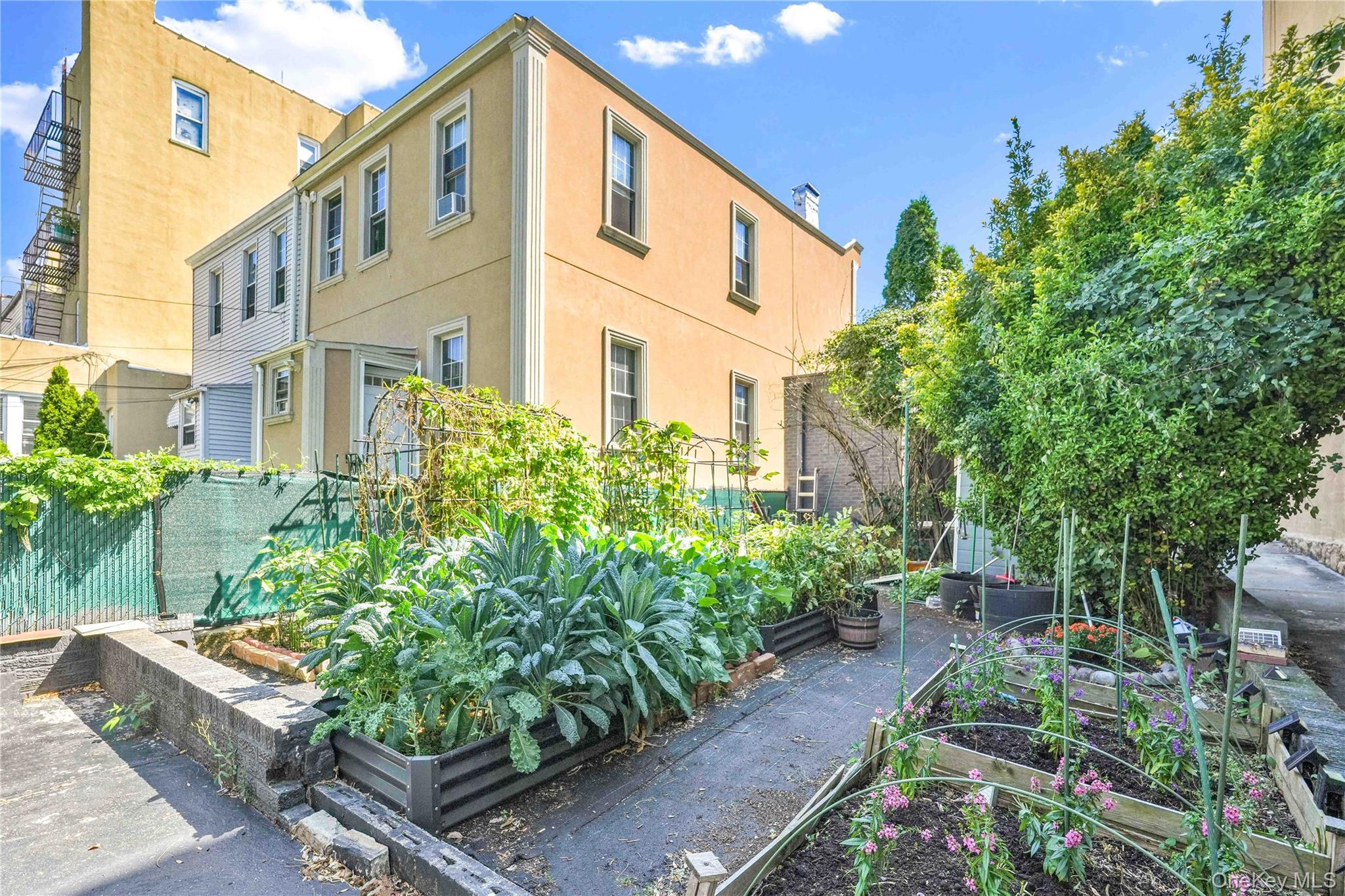 #2 photo, 2374 38th Street, Astoria , NY 11105