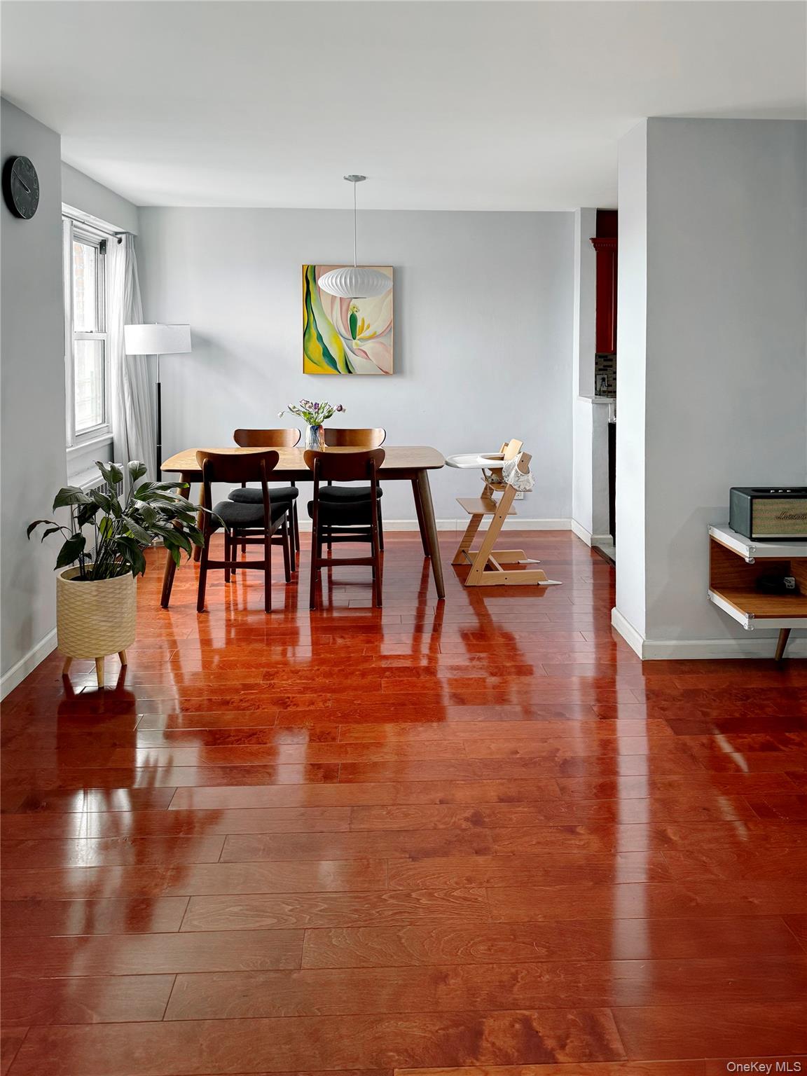 #4 photo, 43-10 Kissena Boulevard, Flushing , NY 11355