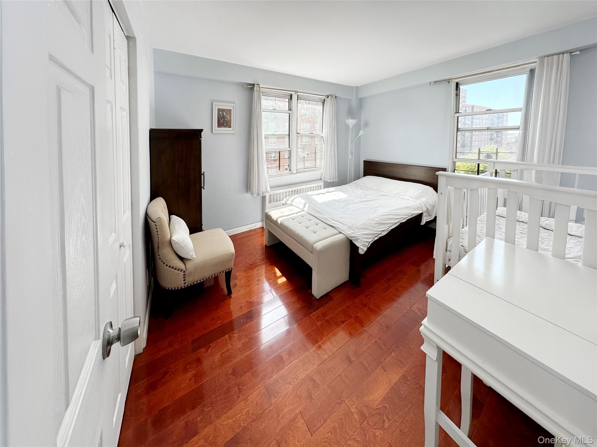 #8 photo, 43-10 Kissena Boulevard, Flushing , NY 11355